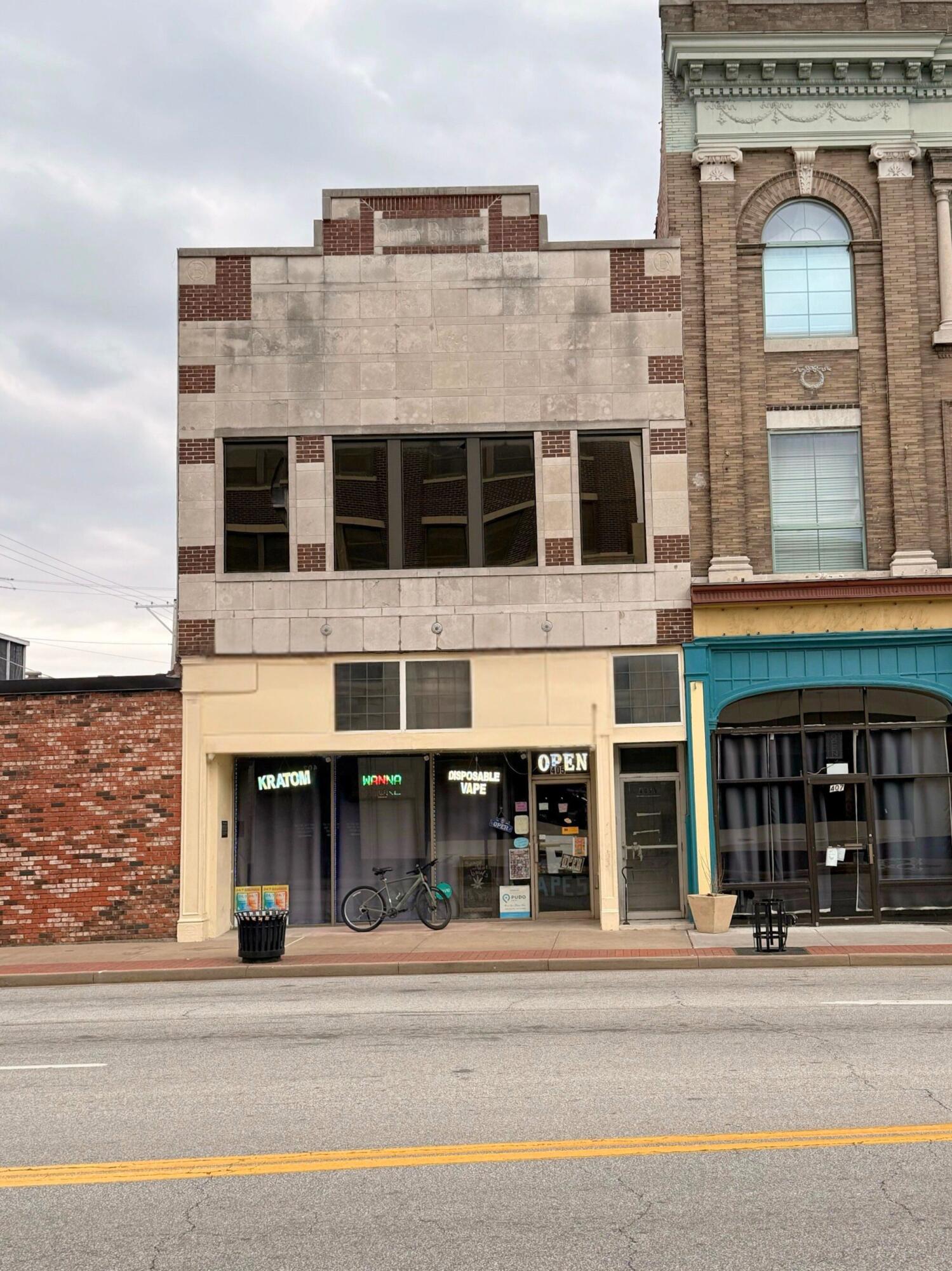 Photo 2 - Commercial Sale for sale – 405 S Main Street  Joplin, MO