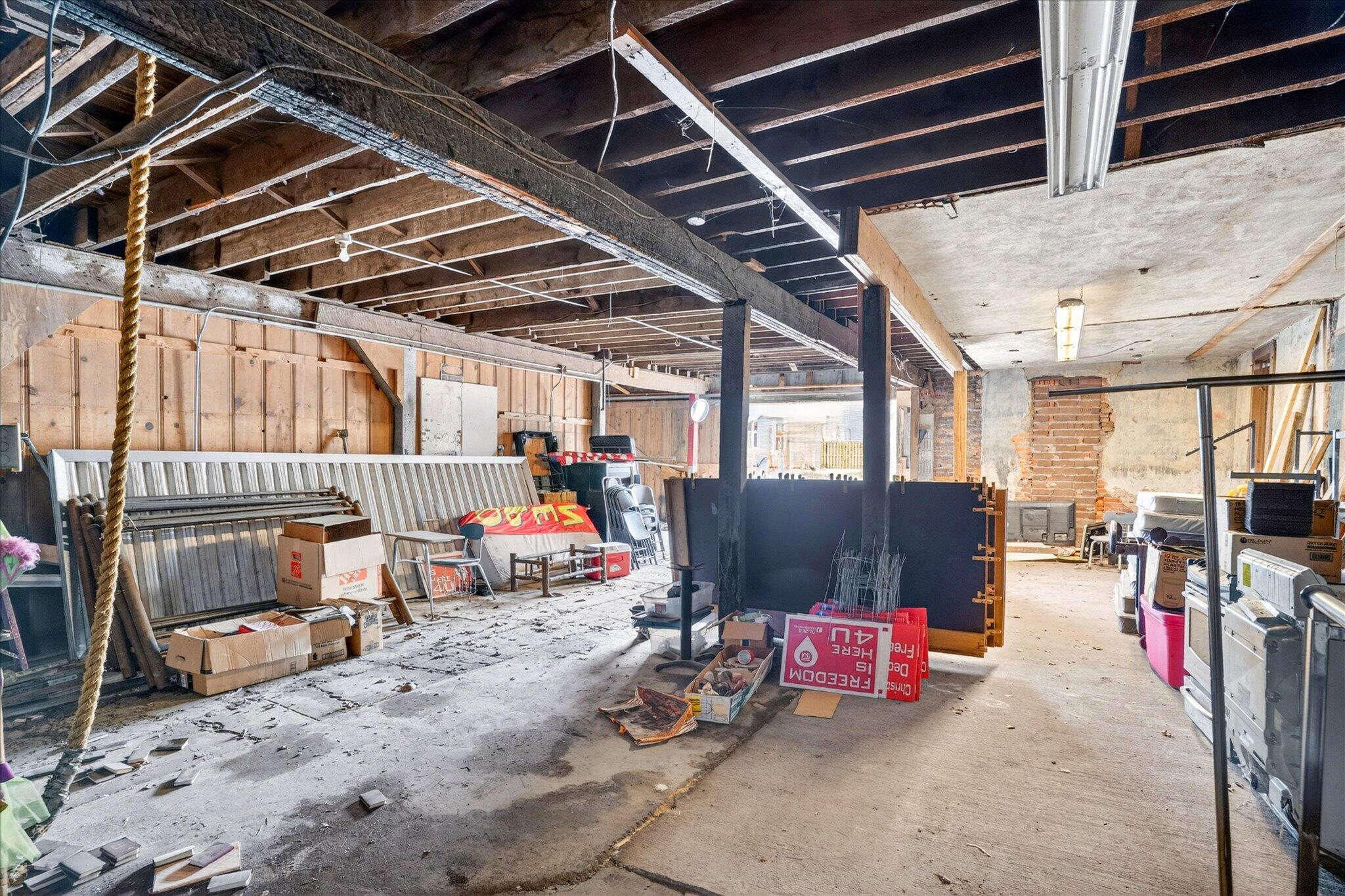 Photo 42 - Commercial Sale for sale – 33 W Olive Street  Aurora, MO