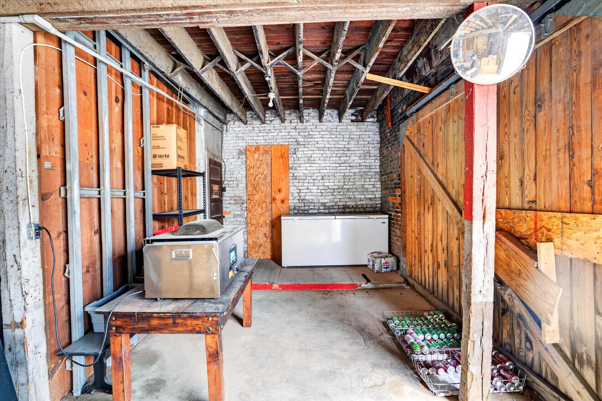 Photo 41 - Commercial Sale for sale – 33 W Olive Street  Aurora, MO
