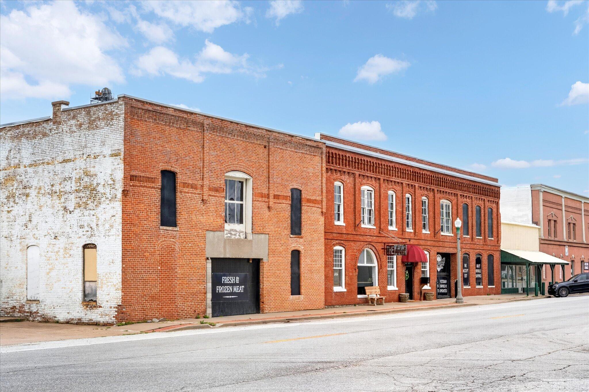 Photo 46 - Commercial Sale for sale – 33 W Olive Street  Aurora, MO
