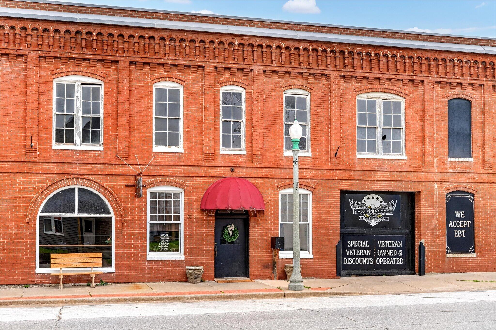 Photo 43 - Commercial Sale for sale – 33 W Olive Street  Aurora, MO