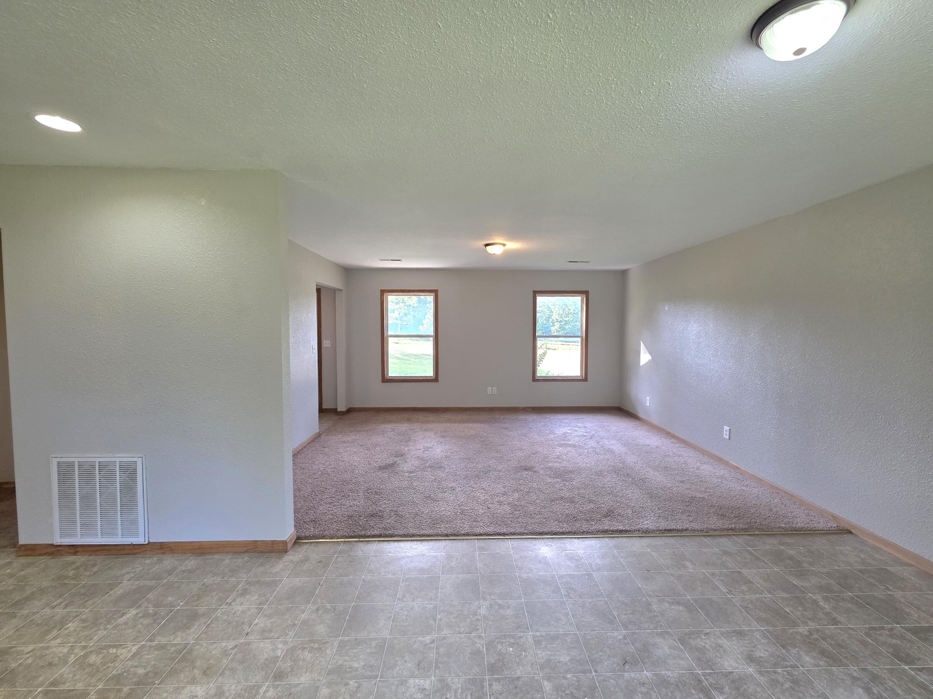 Photo 4 - Residential for sale – 17160  State Route Bb   Licking, MO