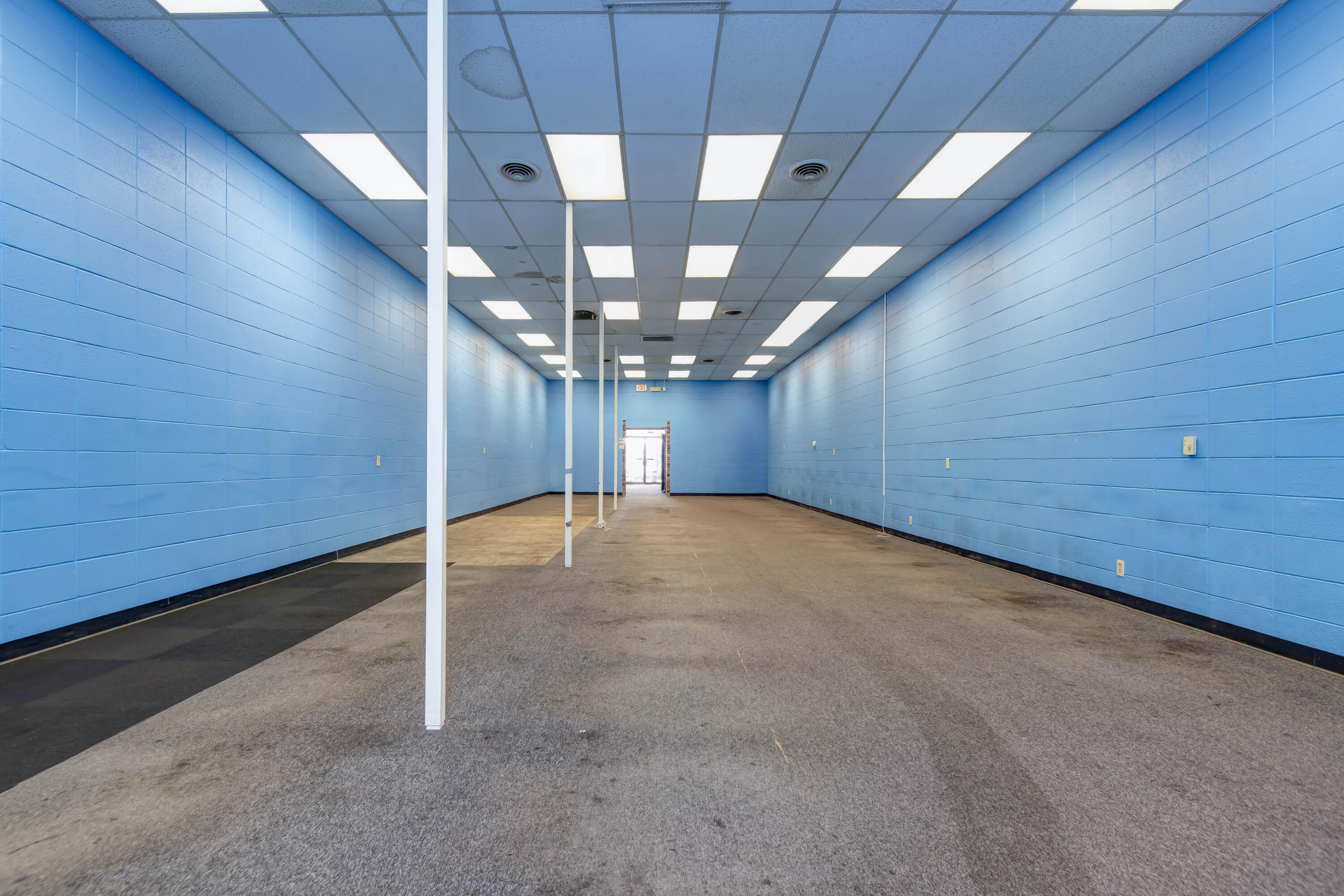 Photo 15 - Commercial Lease for sale – 3833 S Campbell Avenue  Springfield, MO