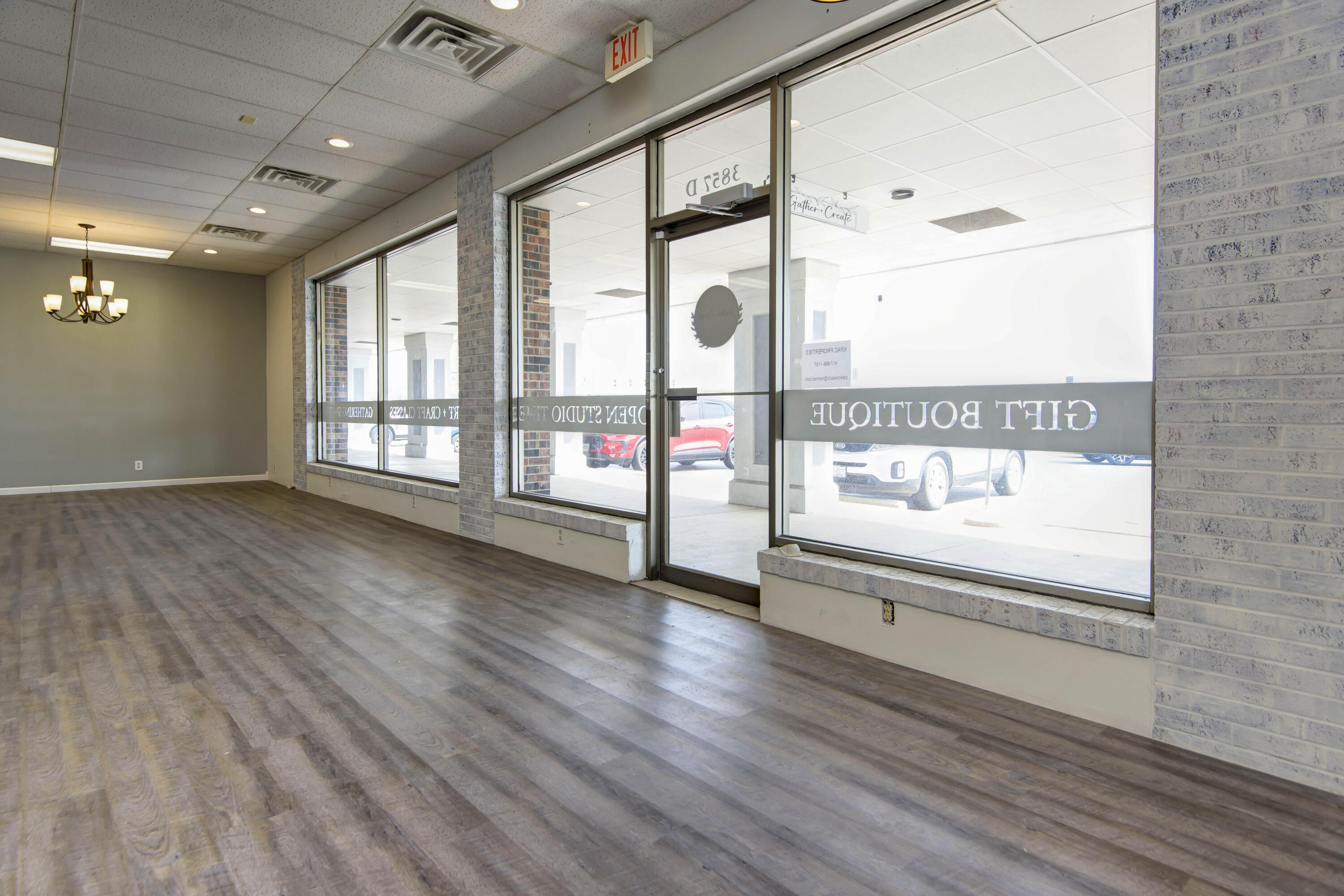 Photo 5 - Commercial Sale for sale – 3857 S Campbell Avenue  Springfield, MO