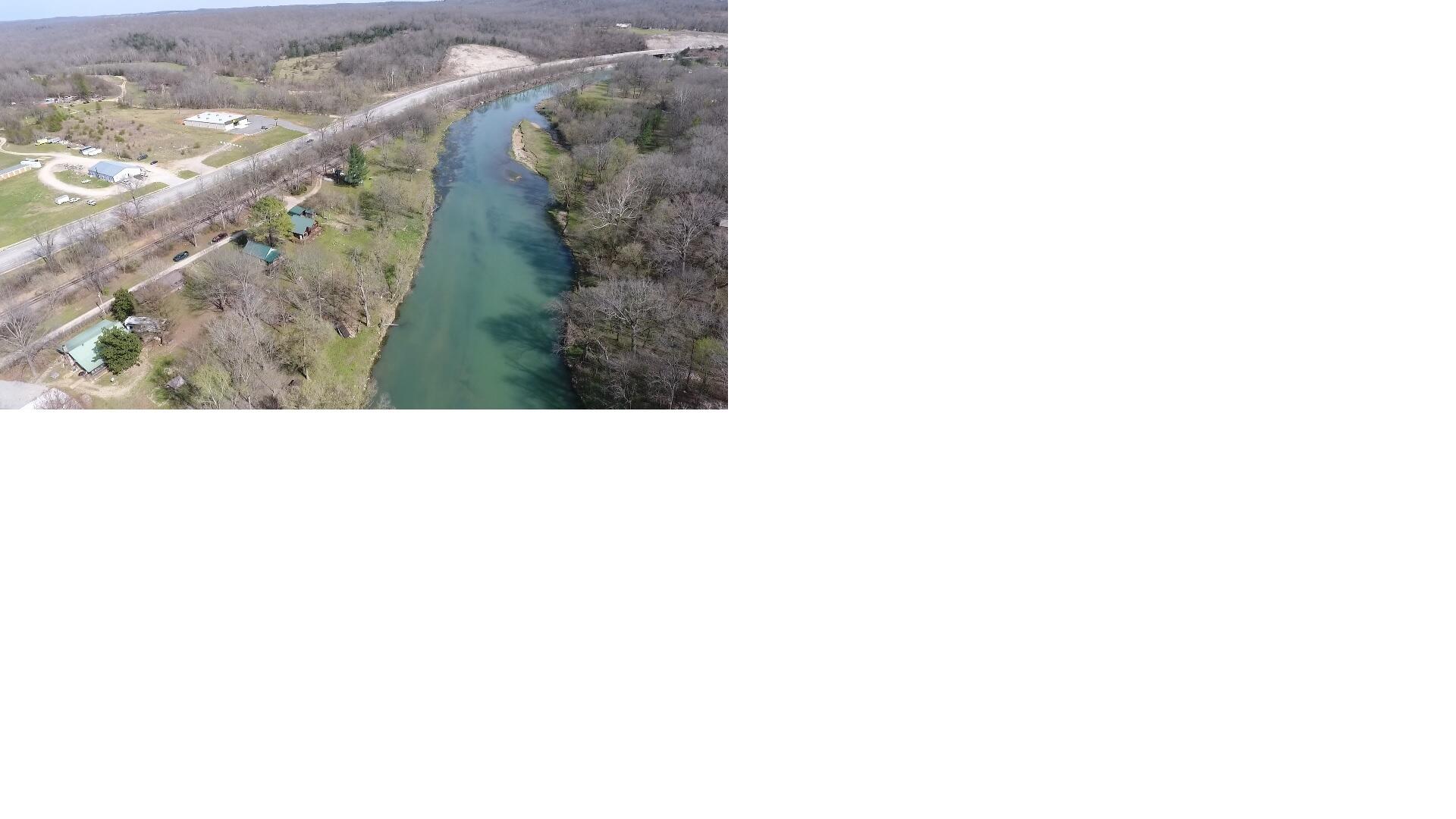 Photo 25 - Residential for sale – 213  Spring Lake Drive  Mammoth Spring, AR