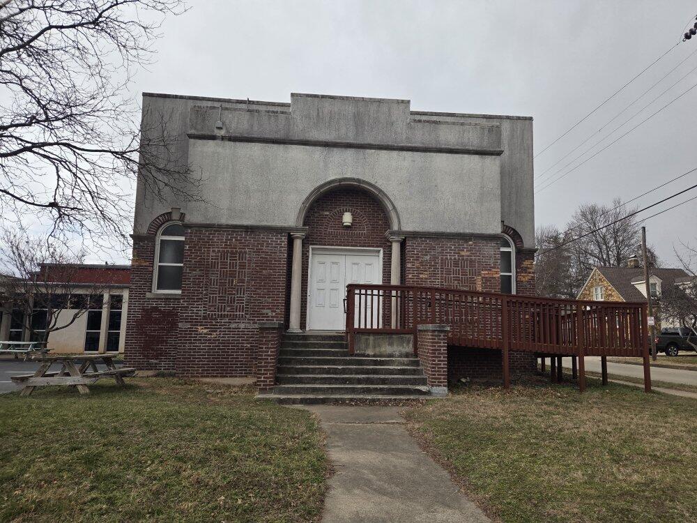 Photo 11 - Commercial Sale for sale – 931 S Kickapoo Avenue  Springfield, MO