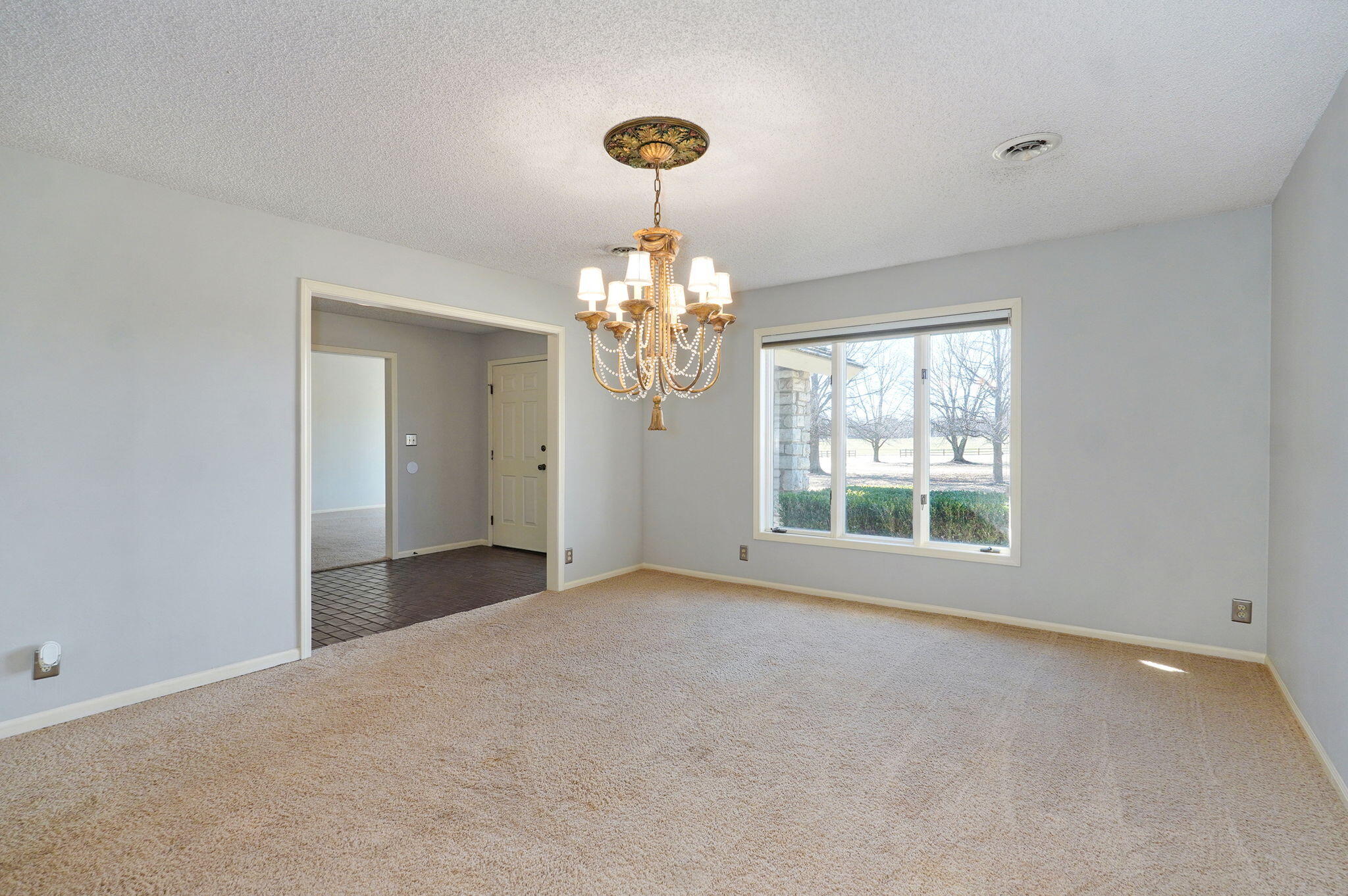 Photo 22 - Residential for sale – 1950 S Farm Road 199   Springfield, MO