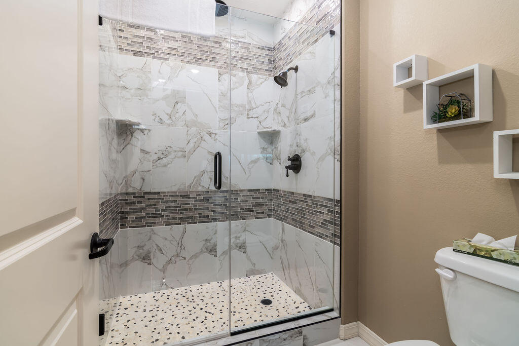 Photo 33 - Residential for sale – 200  Majestic Drive #207   Branson, MO