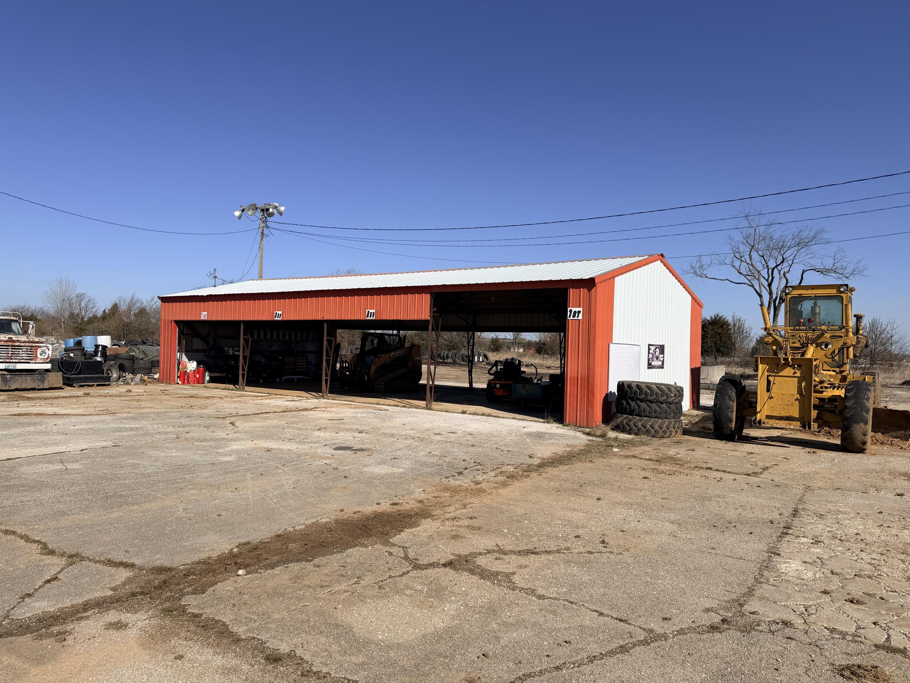 Photo 14 - Commercial Sale for sale – 4829 S 133rd Road  Bolivar, MO