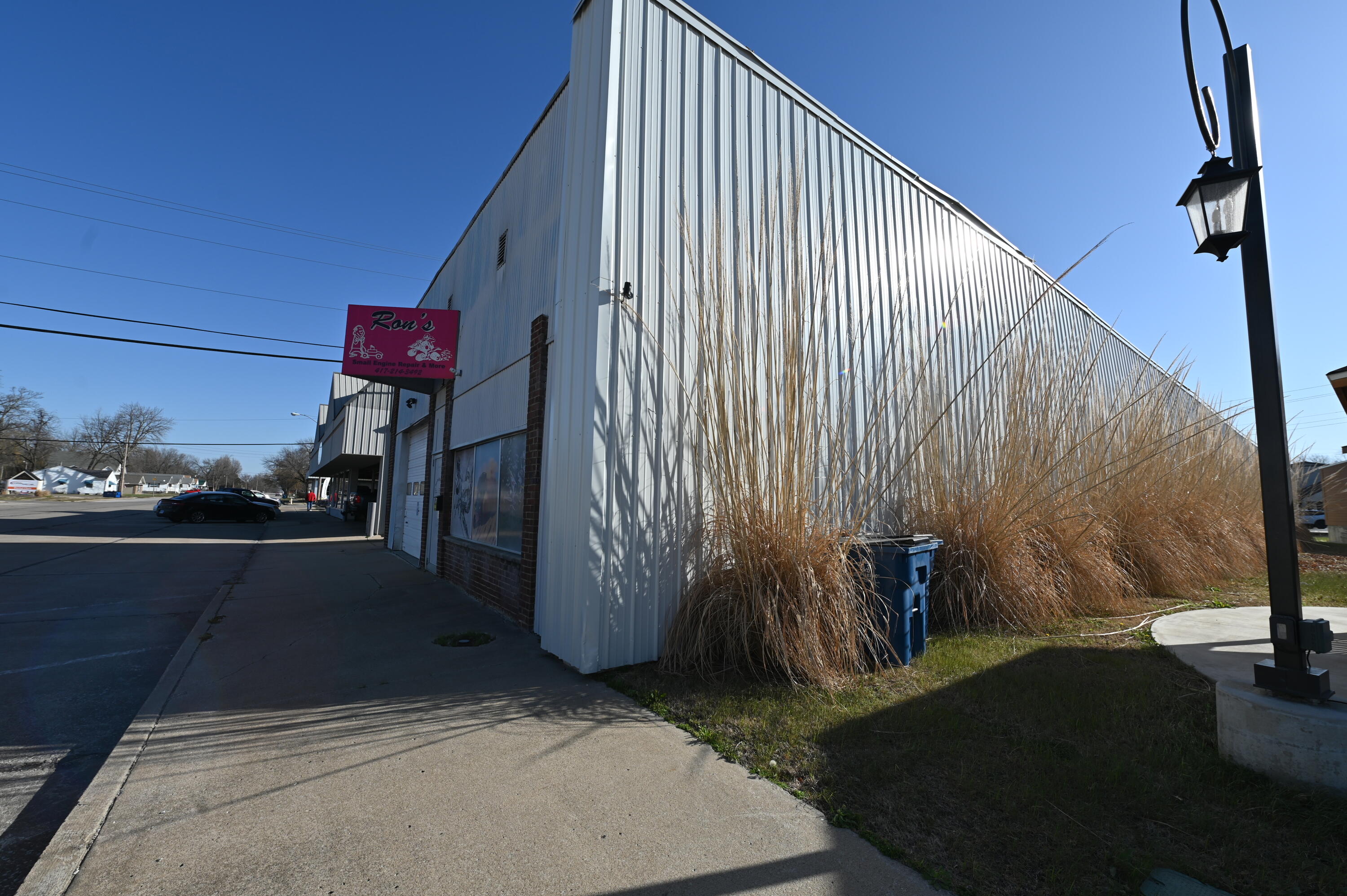 Photo 3 - Commercial Sale for sale – 904  Broadway Street  Lamar, MO