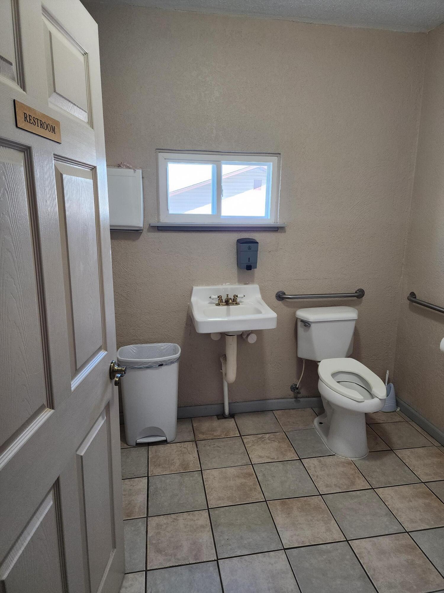 Photo 17 - Commercial Sale for sale – 132 W Washington Avenue  Ava, MO