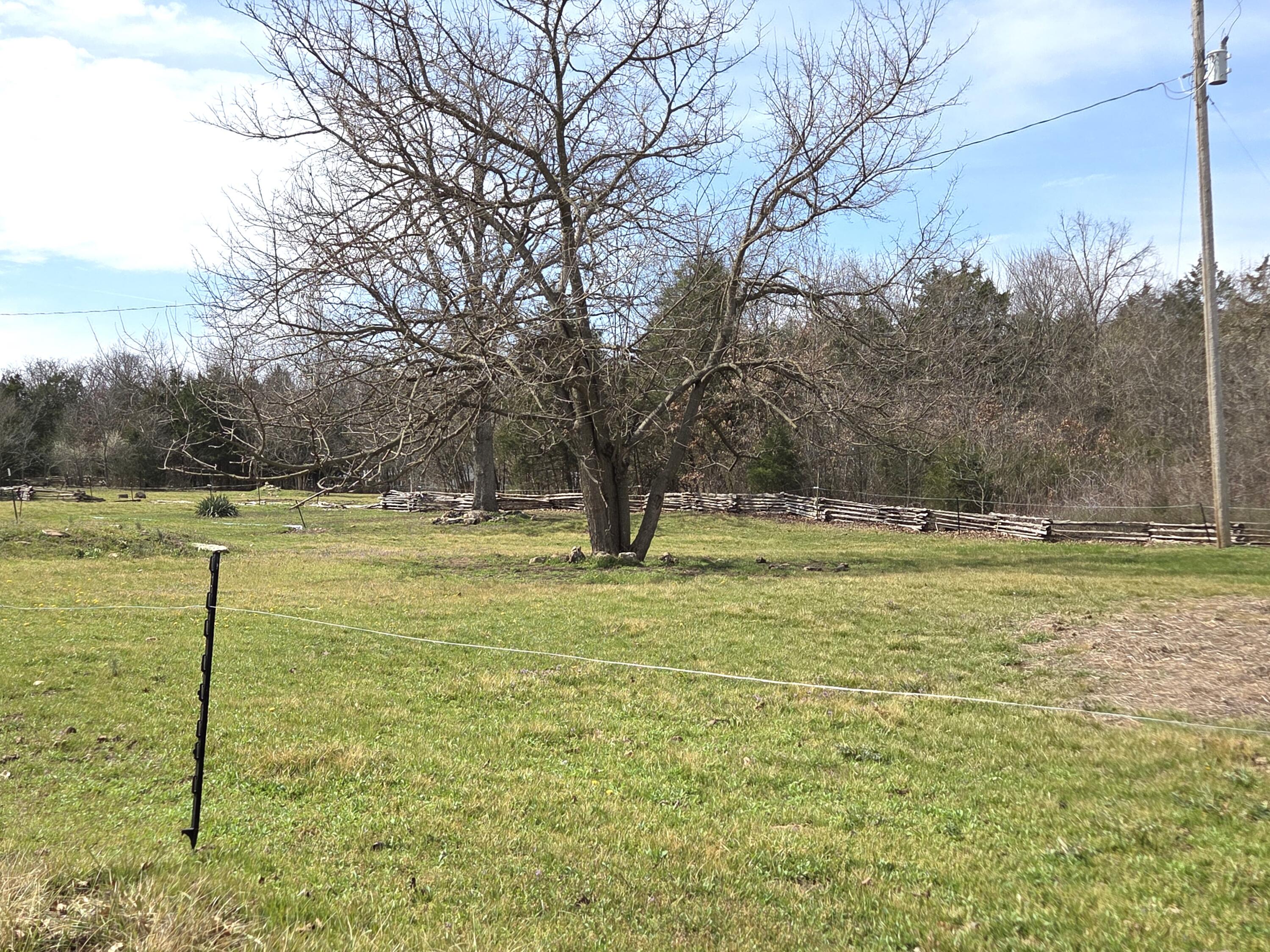 Photo 11 - Residential for sale – 2280 E 360th Road  Louisburg, MO