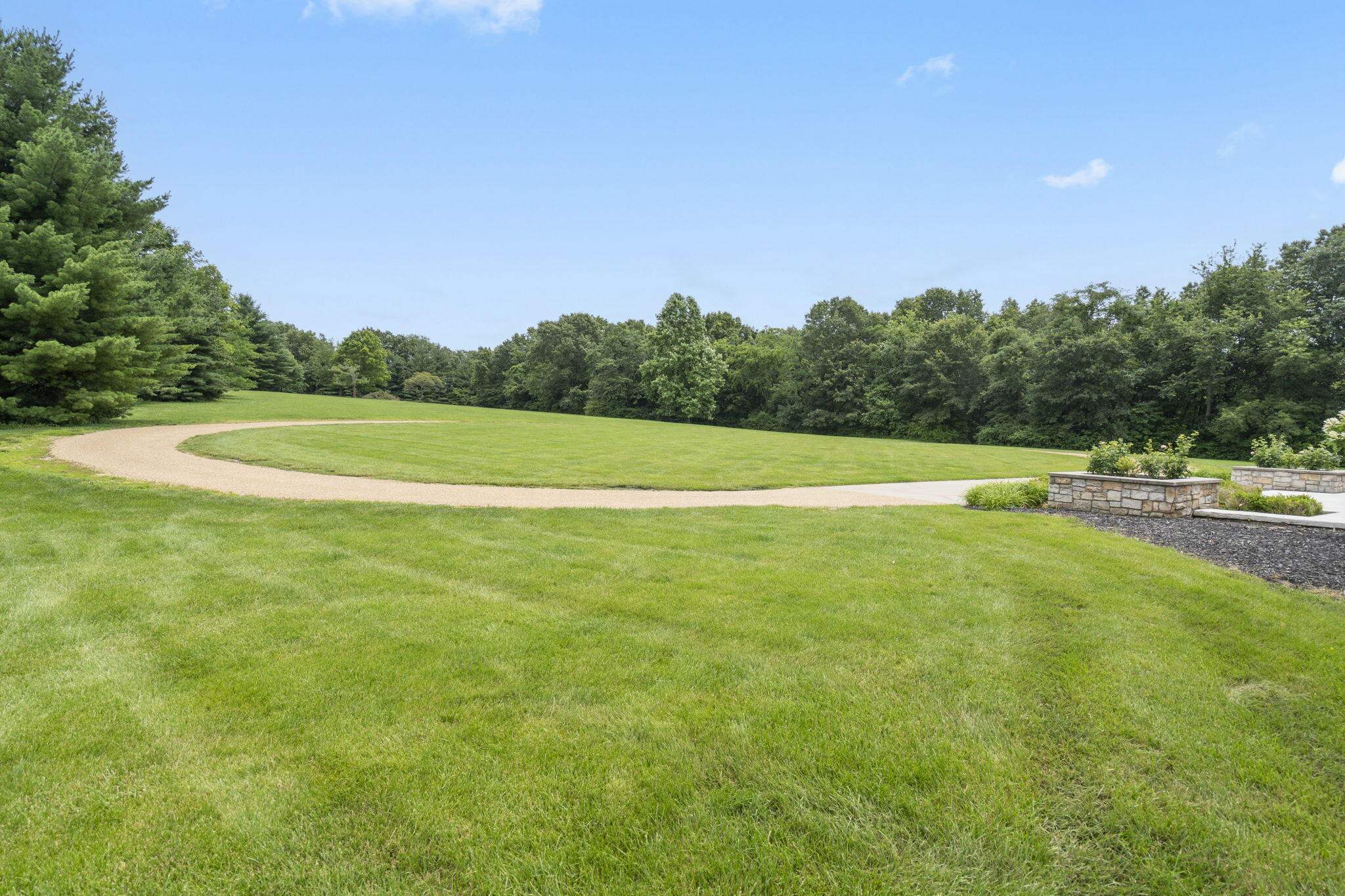 Photo 105 - Residential for sale – 318 S Farm Road 193   Springfield, MO