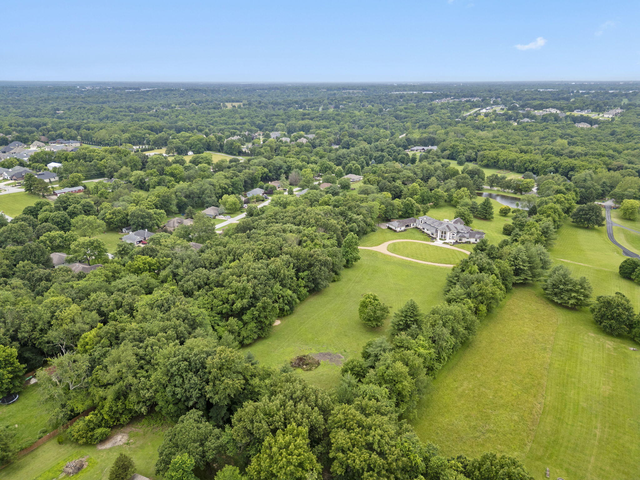 Photo 114 - Residential for sale – 318 S Farm Road 193   Springfield, MO