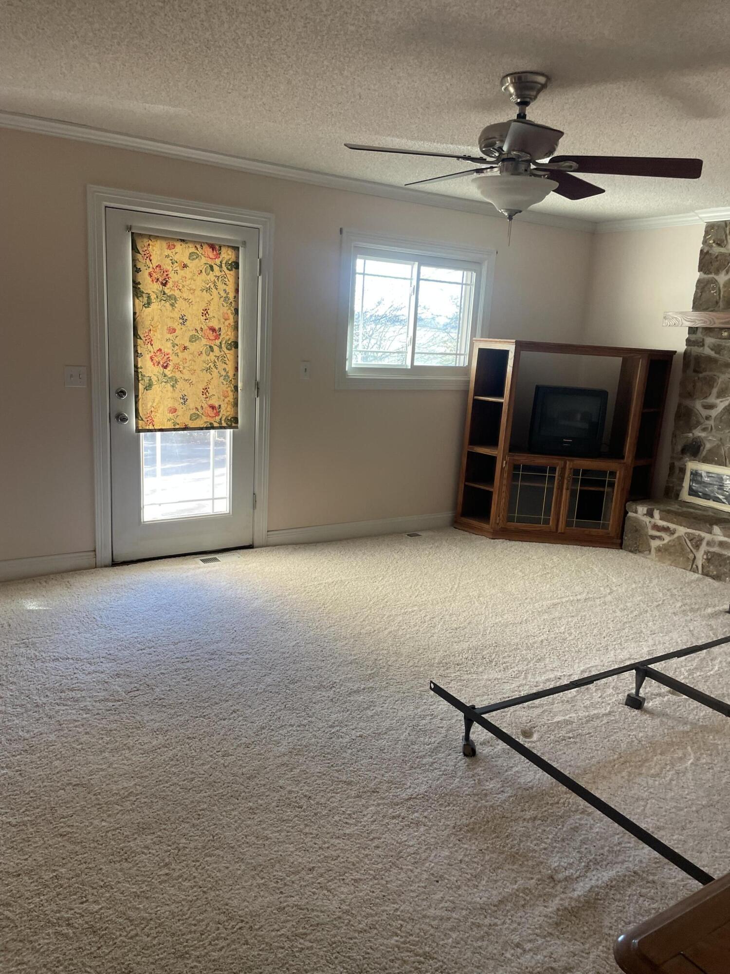 Photo 22 - Residential for sale – 15017  Farm Road 2010   Verona, MO