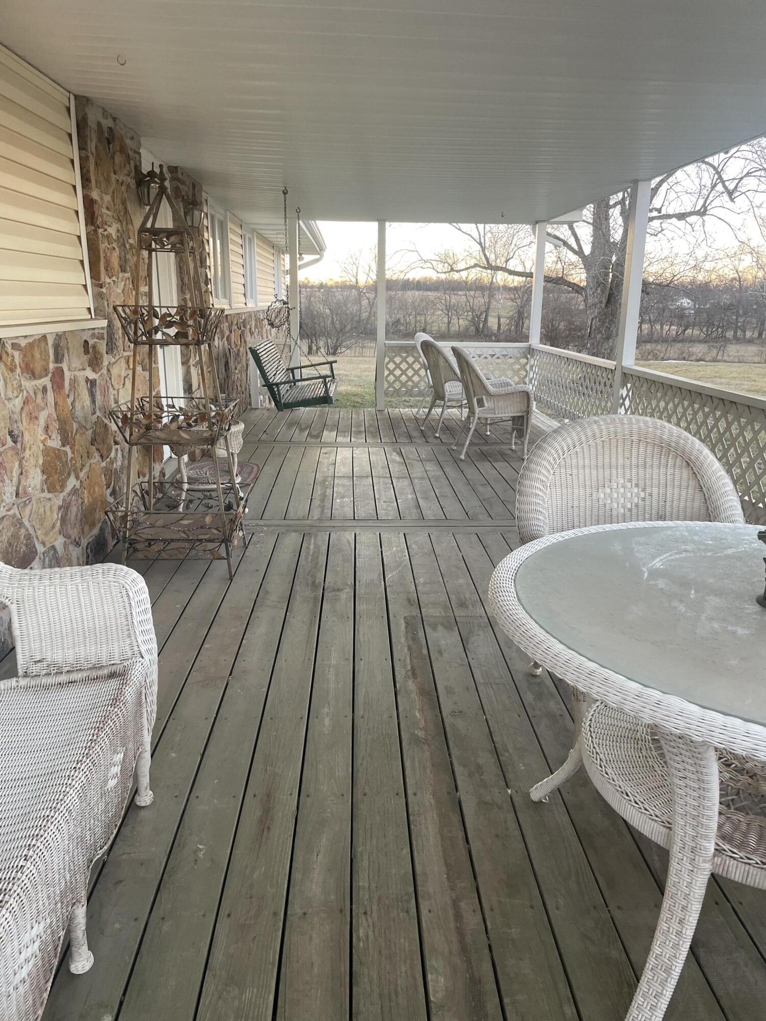 Photo 6 - Residential for sale – 15017  Farm Road 2010   Verona, MO