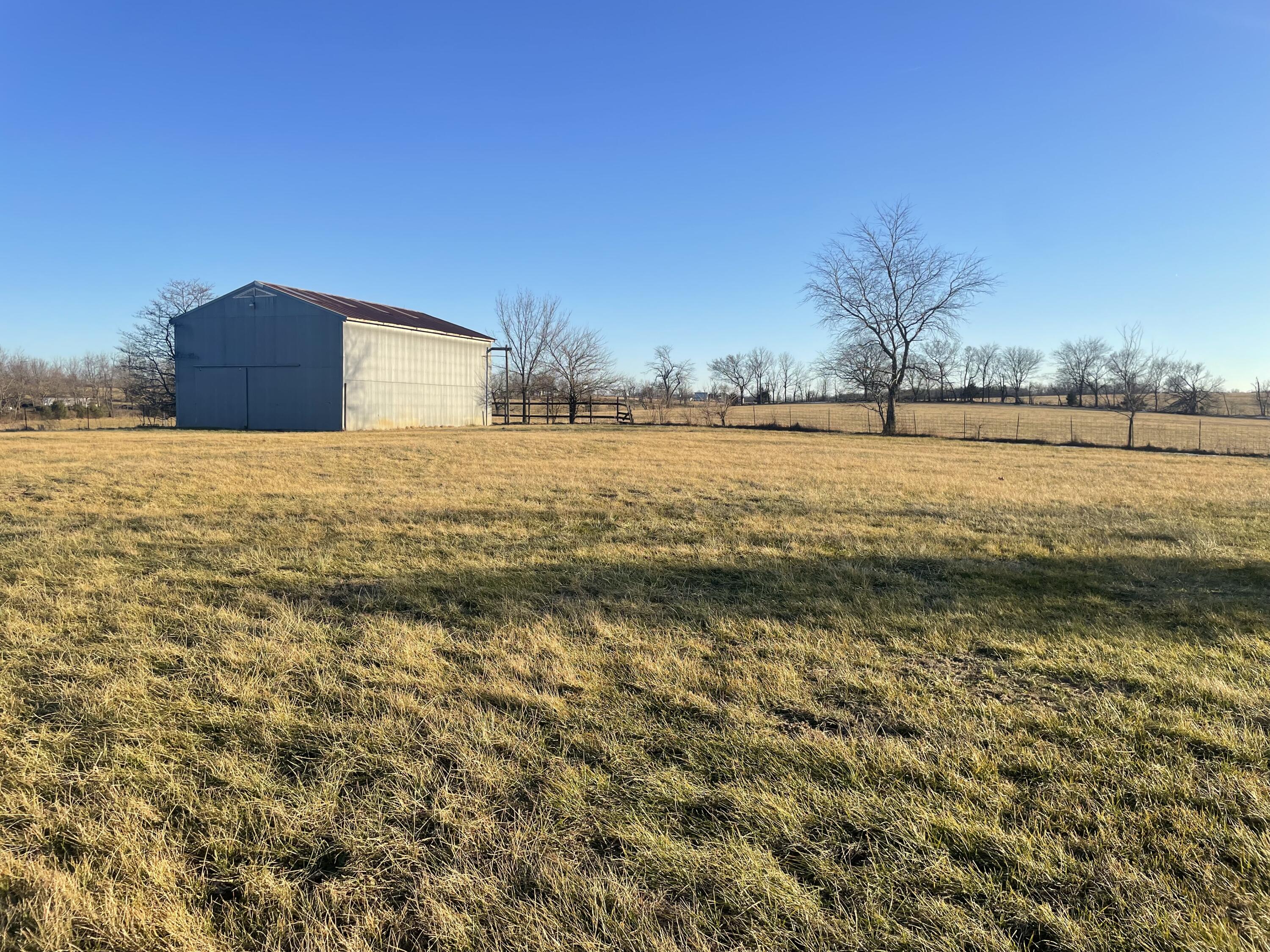 Photo 37 - Residential for sale – 15017  Farm Road 2010   Verona, MO