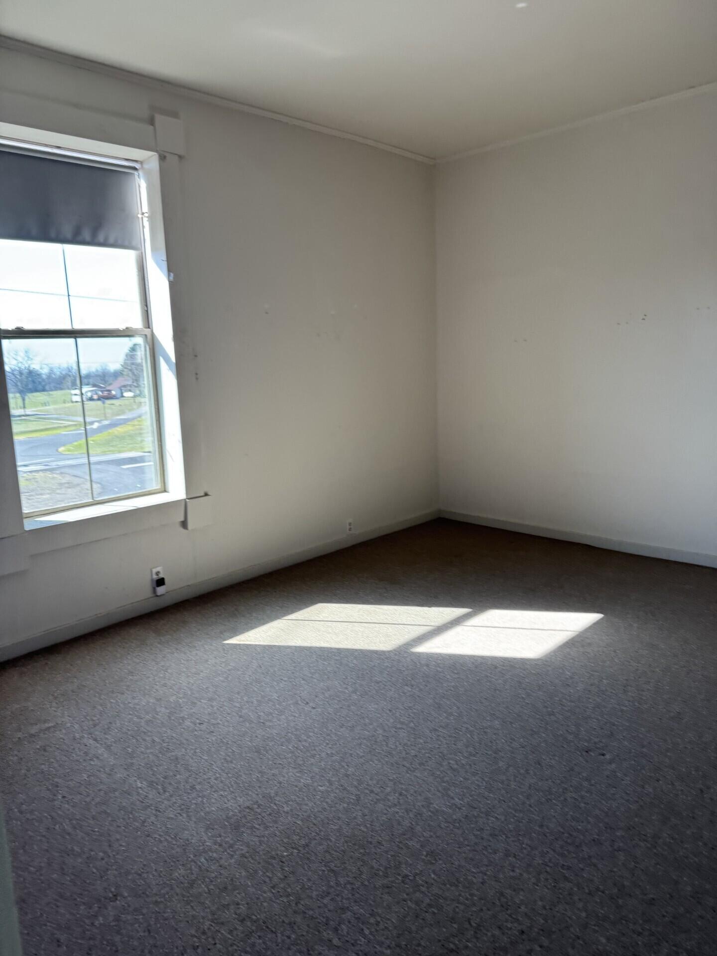 Photo 17 - Commercial Sale for sale – 7637  North Street  Seligman, MO