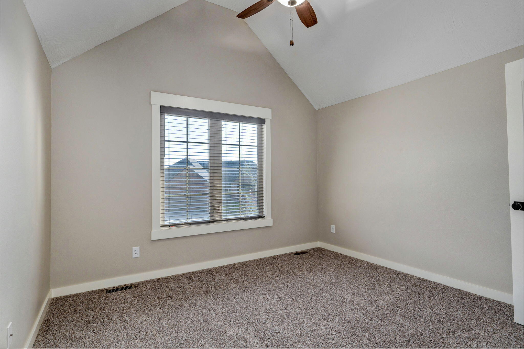 Photo 12 - Residential for sale – 1301 S Amber Ridge Drive  Nixa, MO