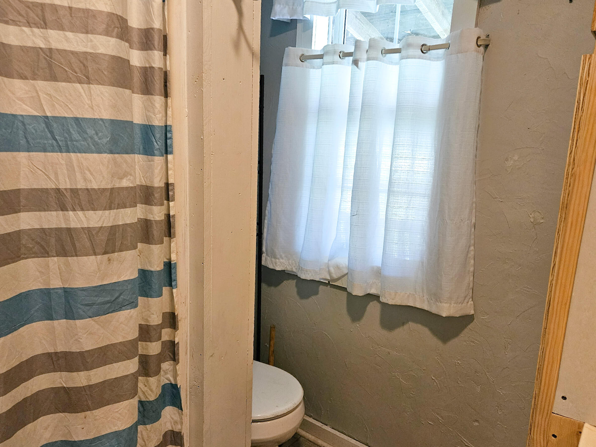 Photo 14 - Residential for sale – 203  James Street  Mountain View, MO