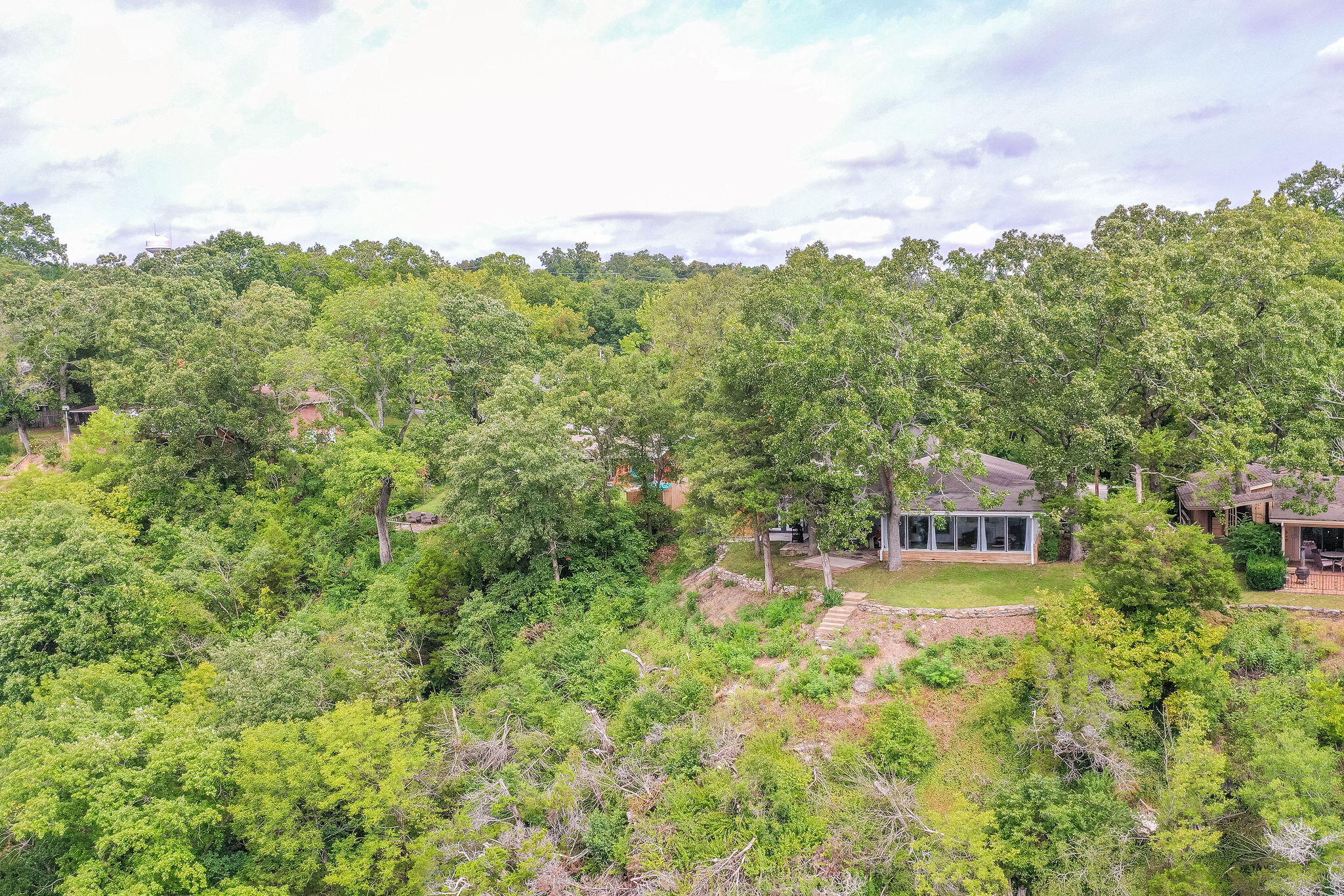 Photo 36 - Residential for sale – 1004  Cliff Drive  Branson, MO
