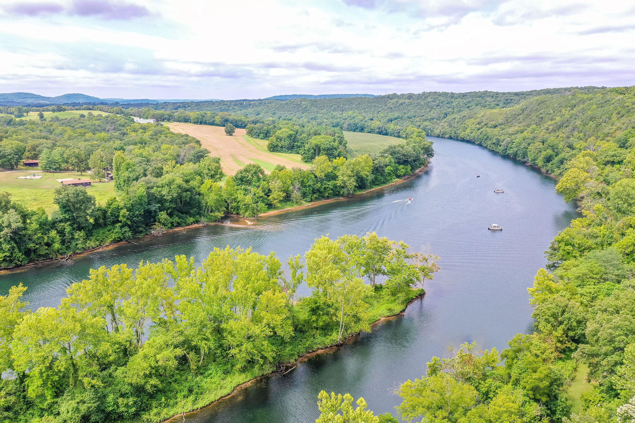 Photo 34 - Residential for sale – 1004  Cliff Drive  Branson, MO