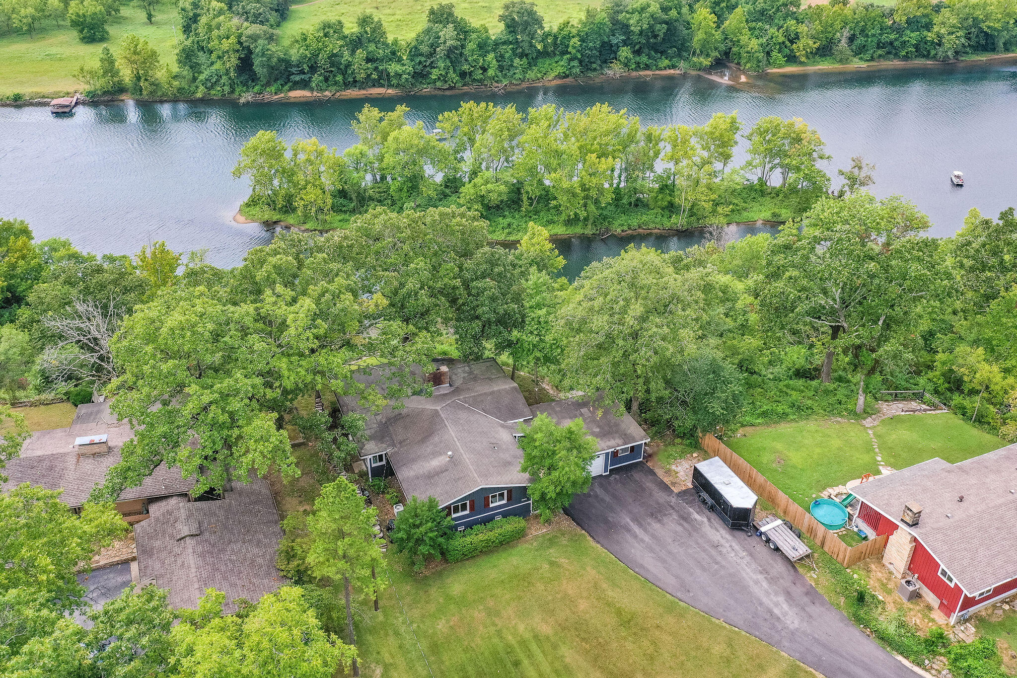 Photo 32 - Residential for sale – 1004  Cliff Drive  Branson, MO