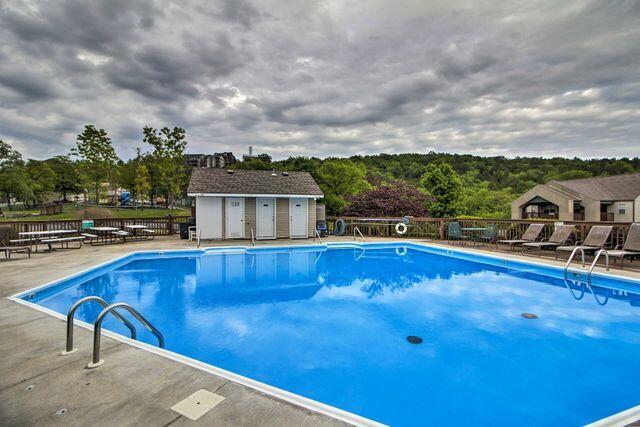 Photo 32 - Residential for sale – 3  Woodpecker Lane  Branson, MO