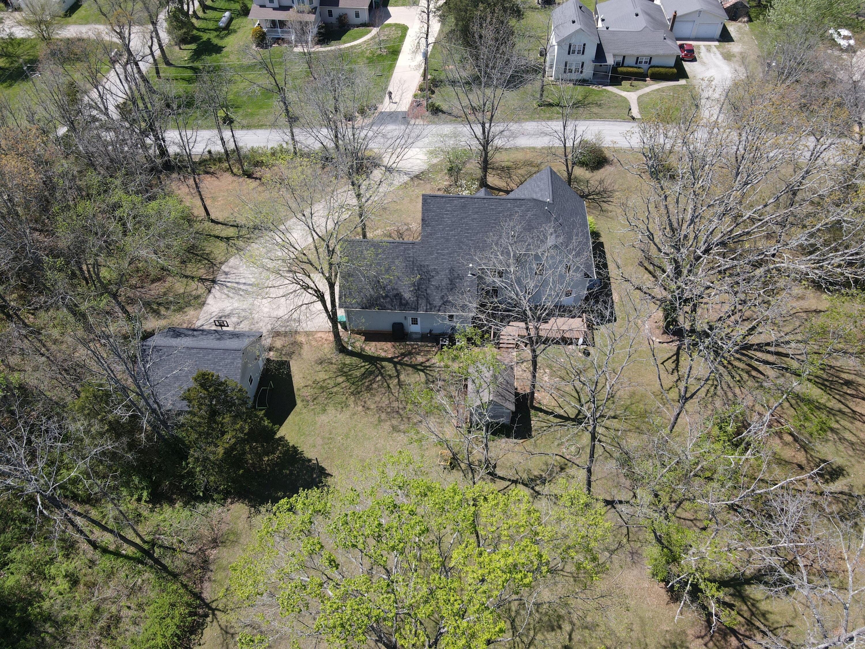 Photo 5 - Residential for sale – 116  Clingan   Willow Springs, MO