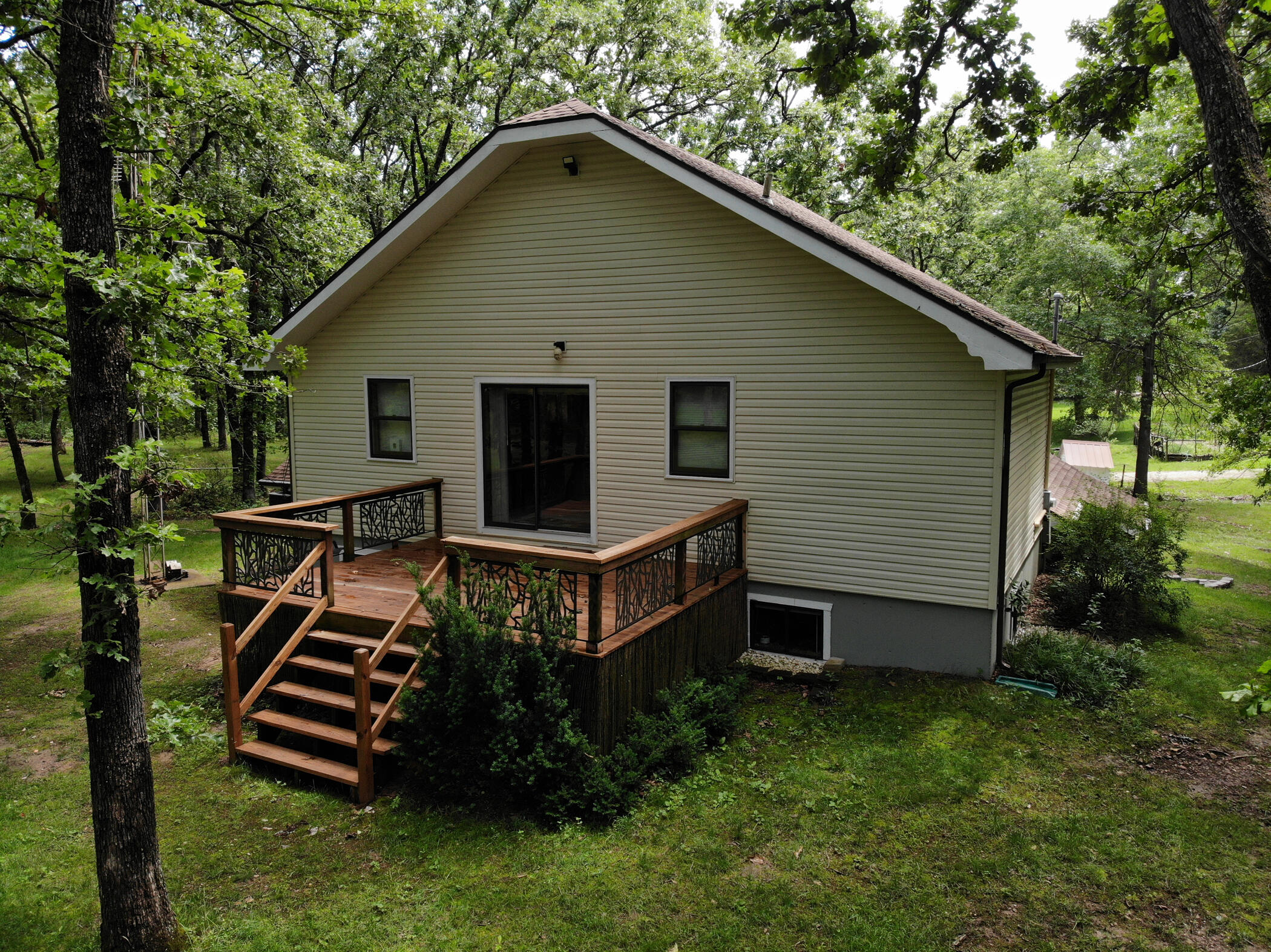 Photo 4 - Residential for sale – 22303  County Road 253   Wheatland, MO