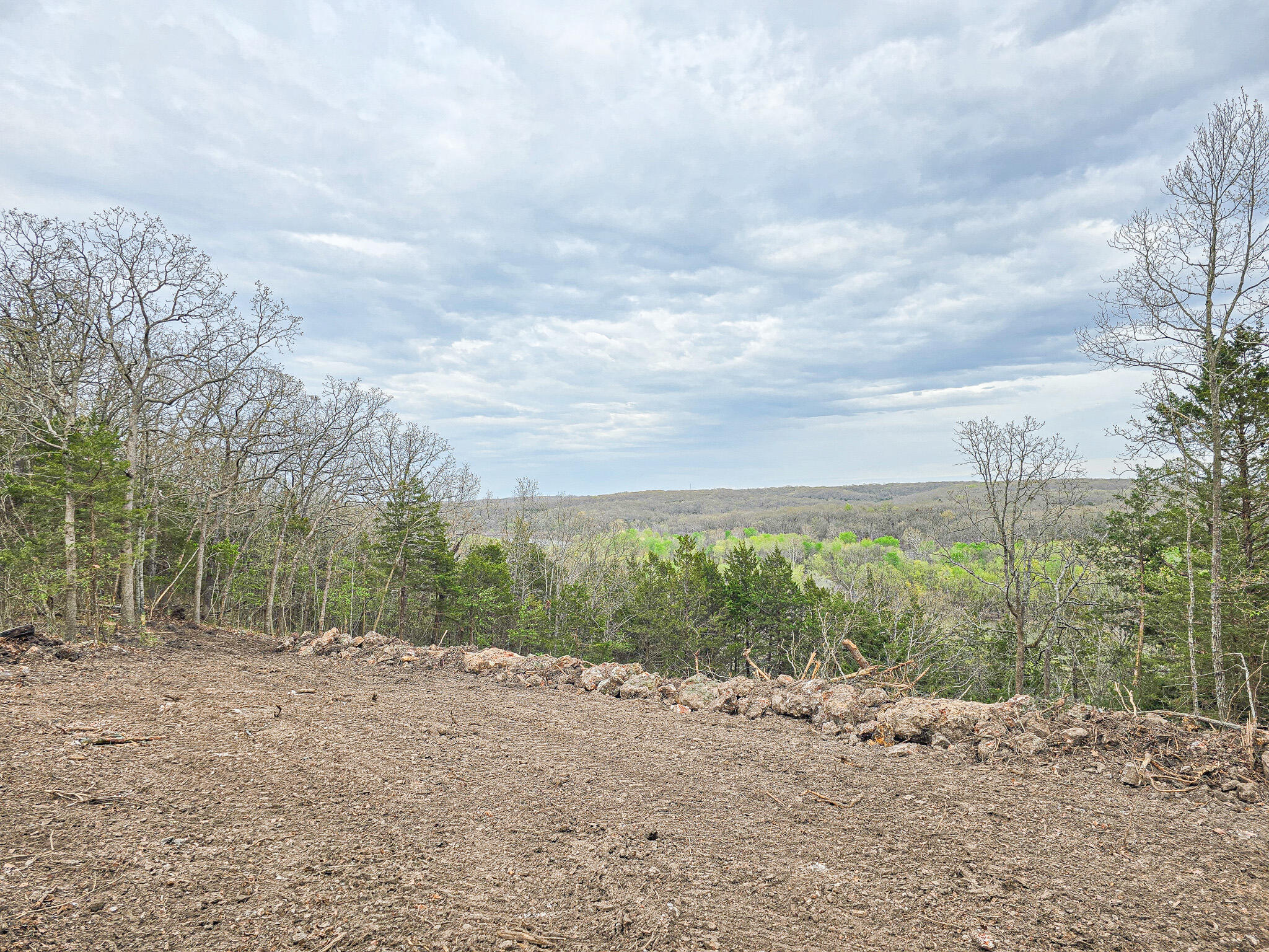 Land for sale – 00  Easy Street   Pittsburg, MO