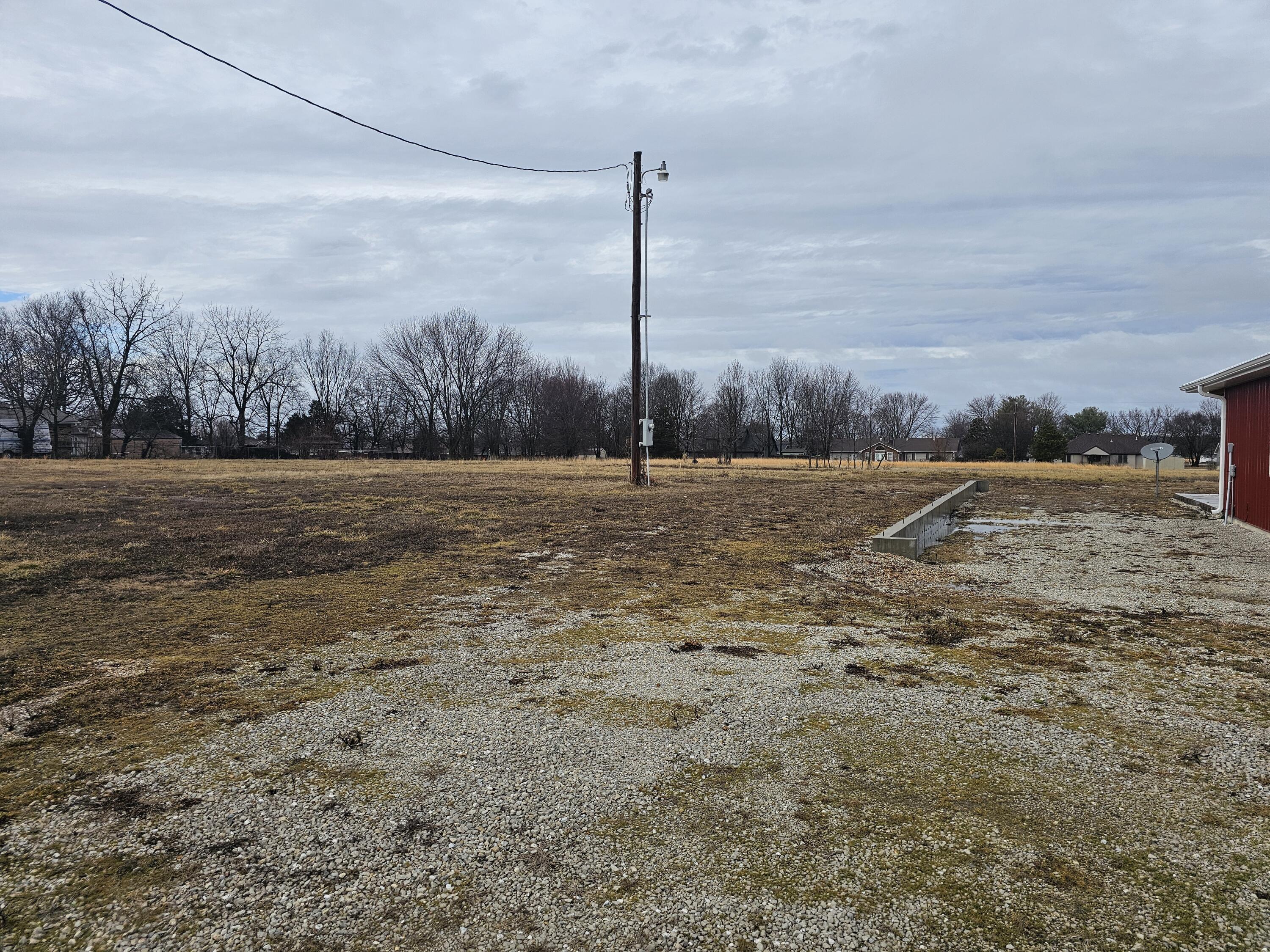 Photo 6 - Commercial Sale for sale – 1629 W Dallas Street  Buffalo, MO