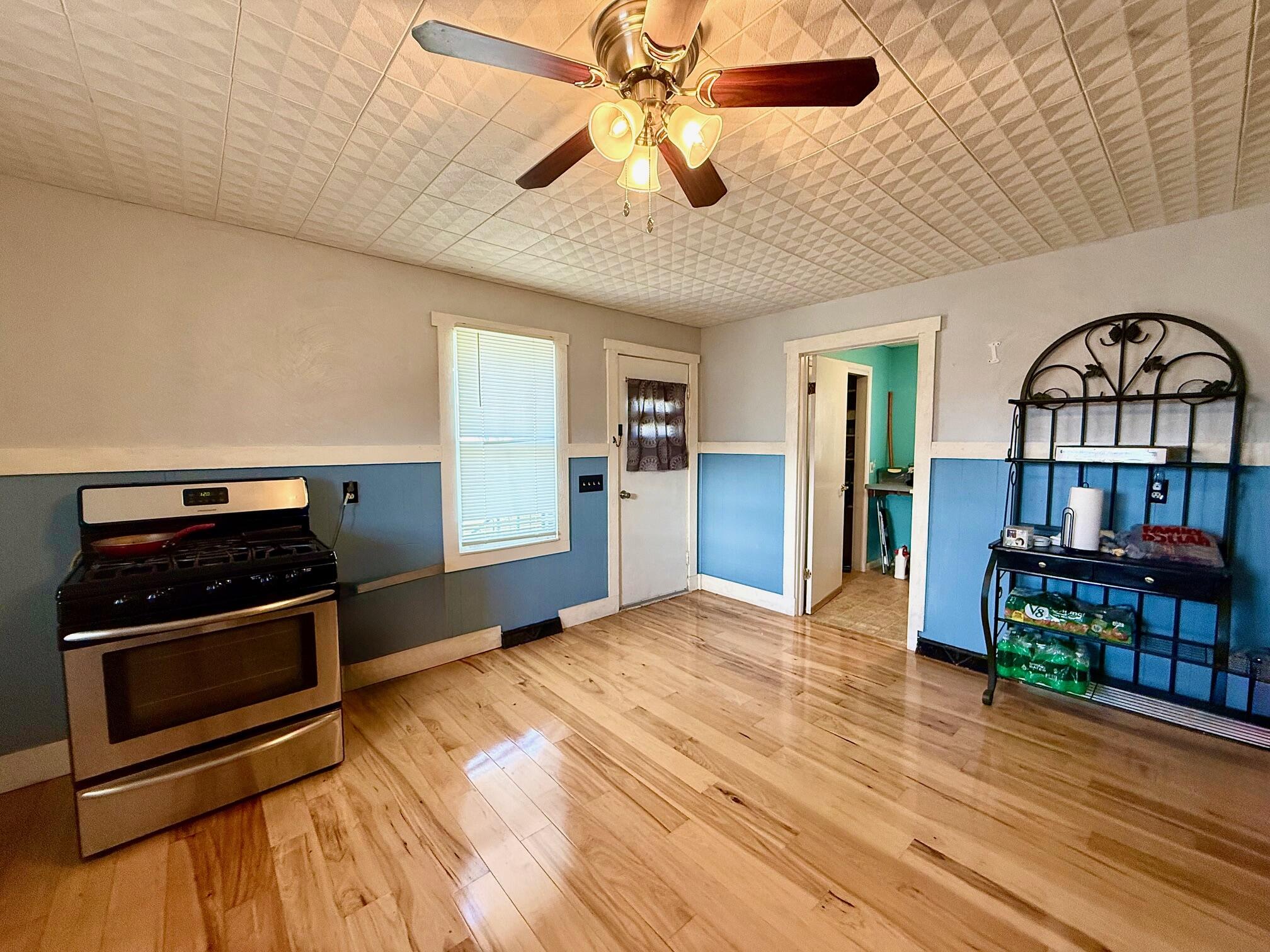 Photo 8 - Residential for sale – 213 S Main Street  Licking, MO