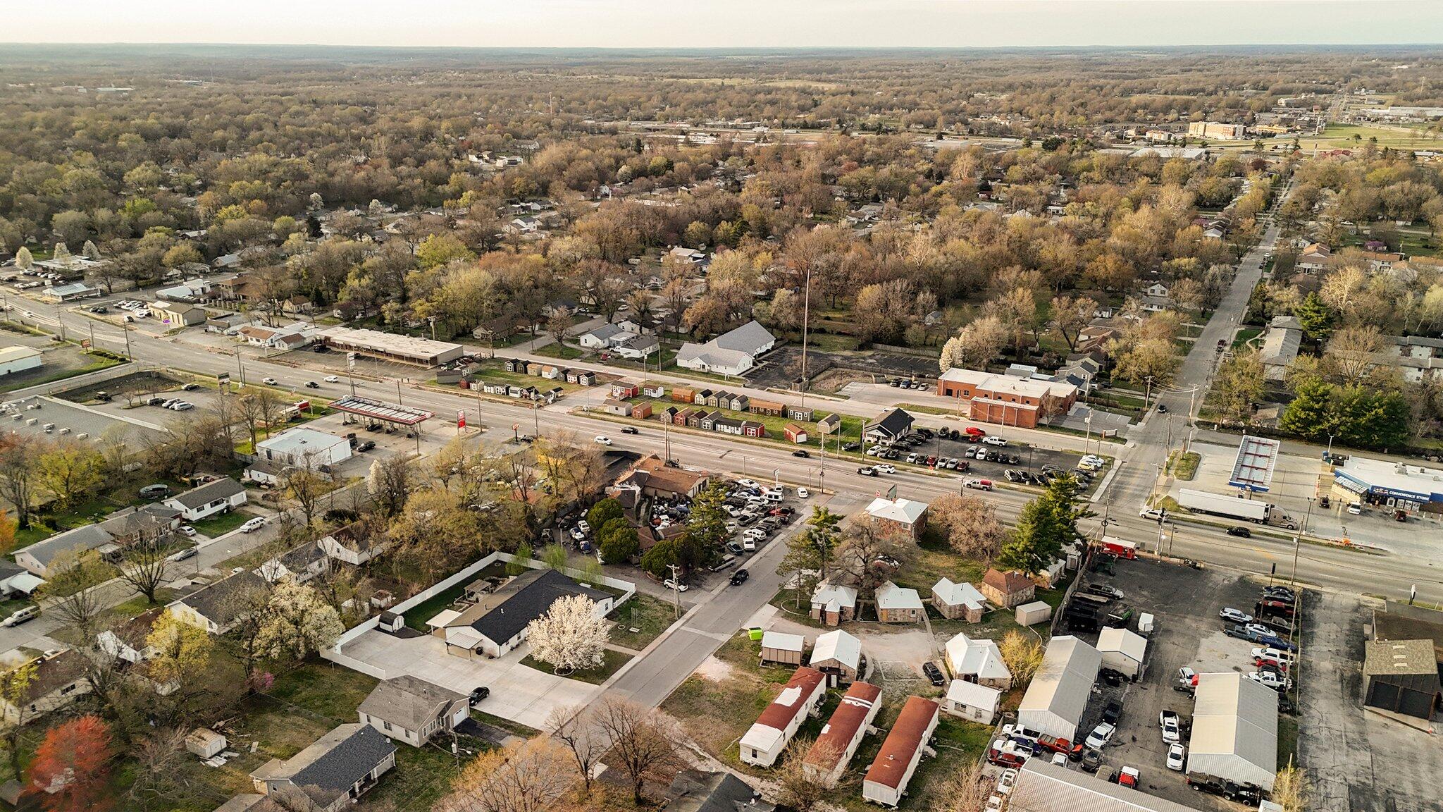 Photo 12 - Commercial Sale for sale – 1534 E Kearney Street  Springfield, MO