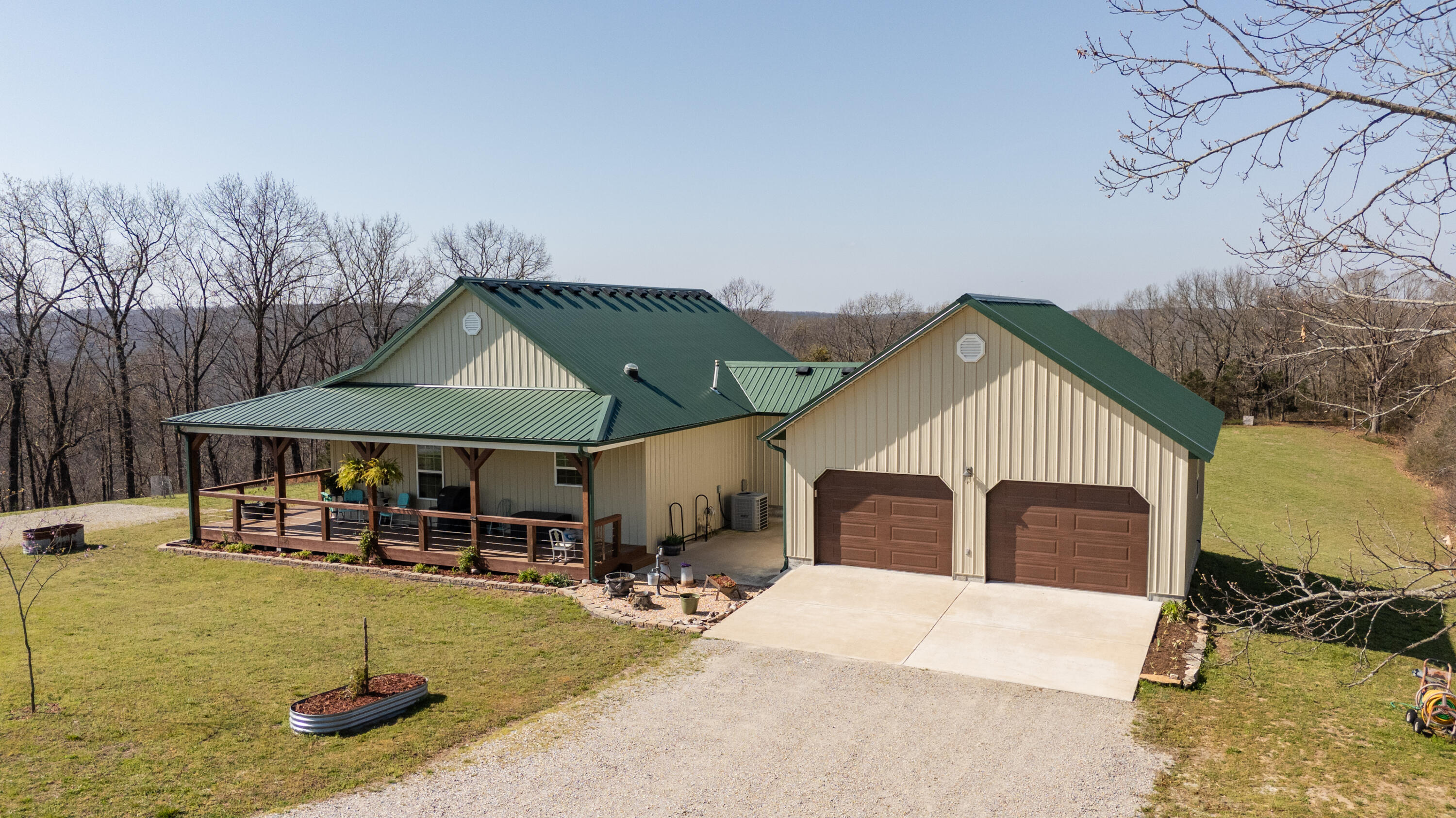 Photo 4 - Residential for sale – 16032  Farm Road 1212   Aurora, MO