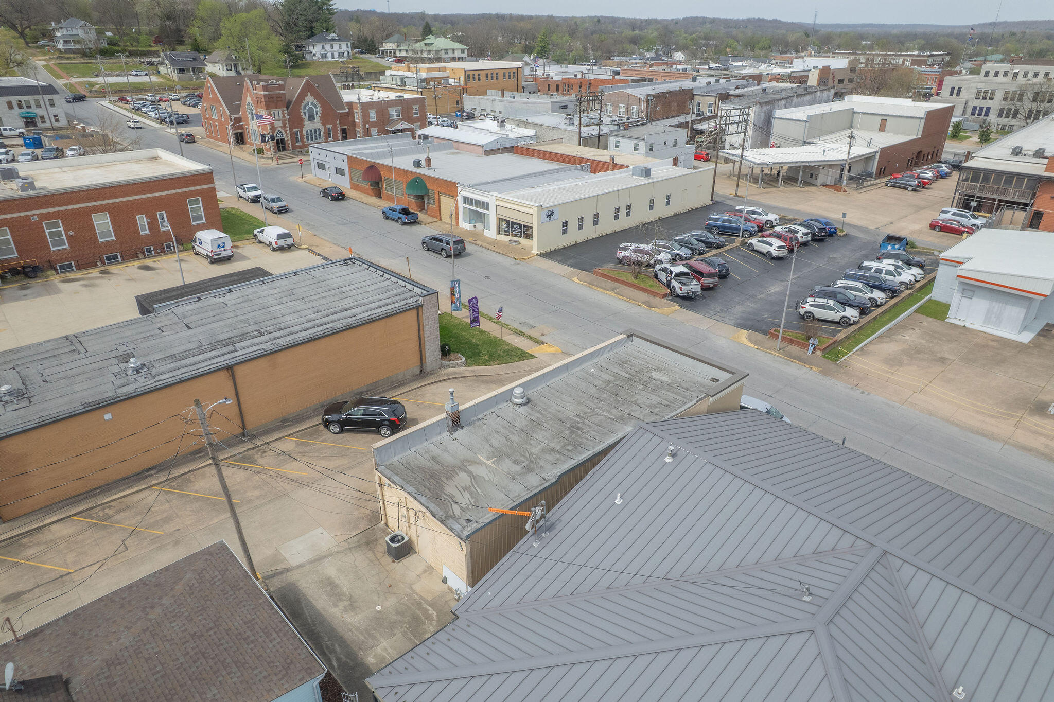 Photo 34 - Commercial Sale for sale – 115 E Hickory Street   Neosho, MO