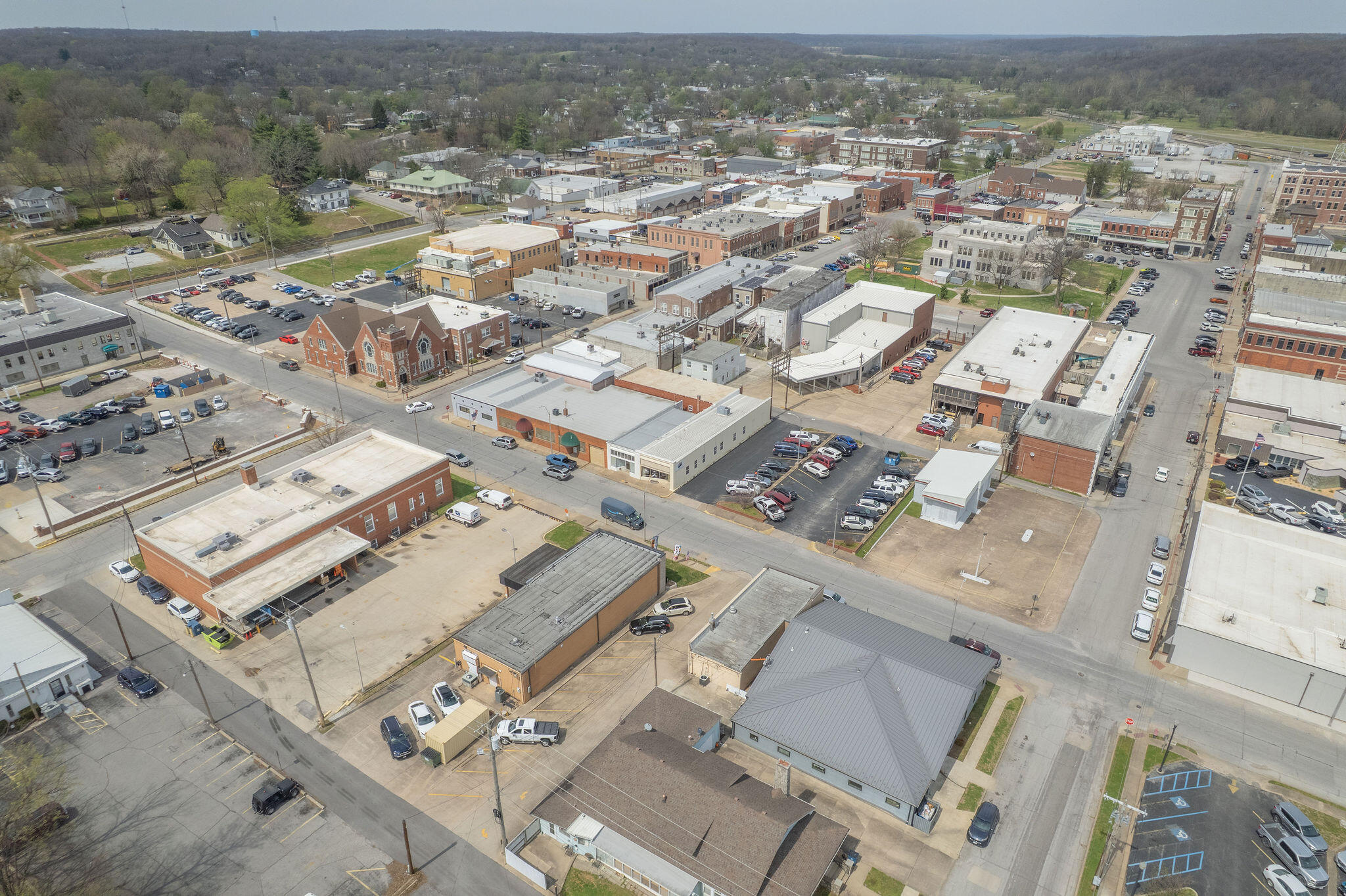 Photo 27 - Commercial Sale for sale – 115 E Hickory Street   Neosho, MO
