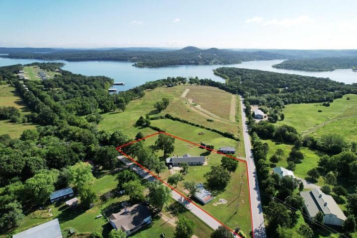 Photo 3 - Residential for sale – 48  Clearspring Road  Shell Knob, MO