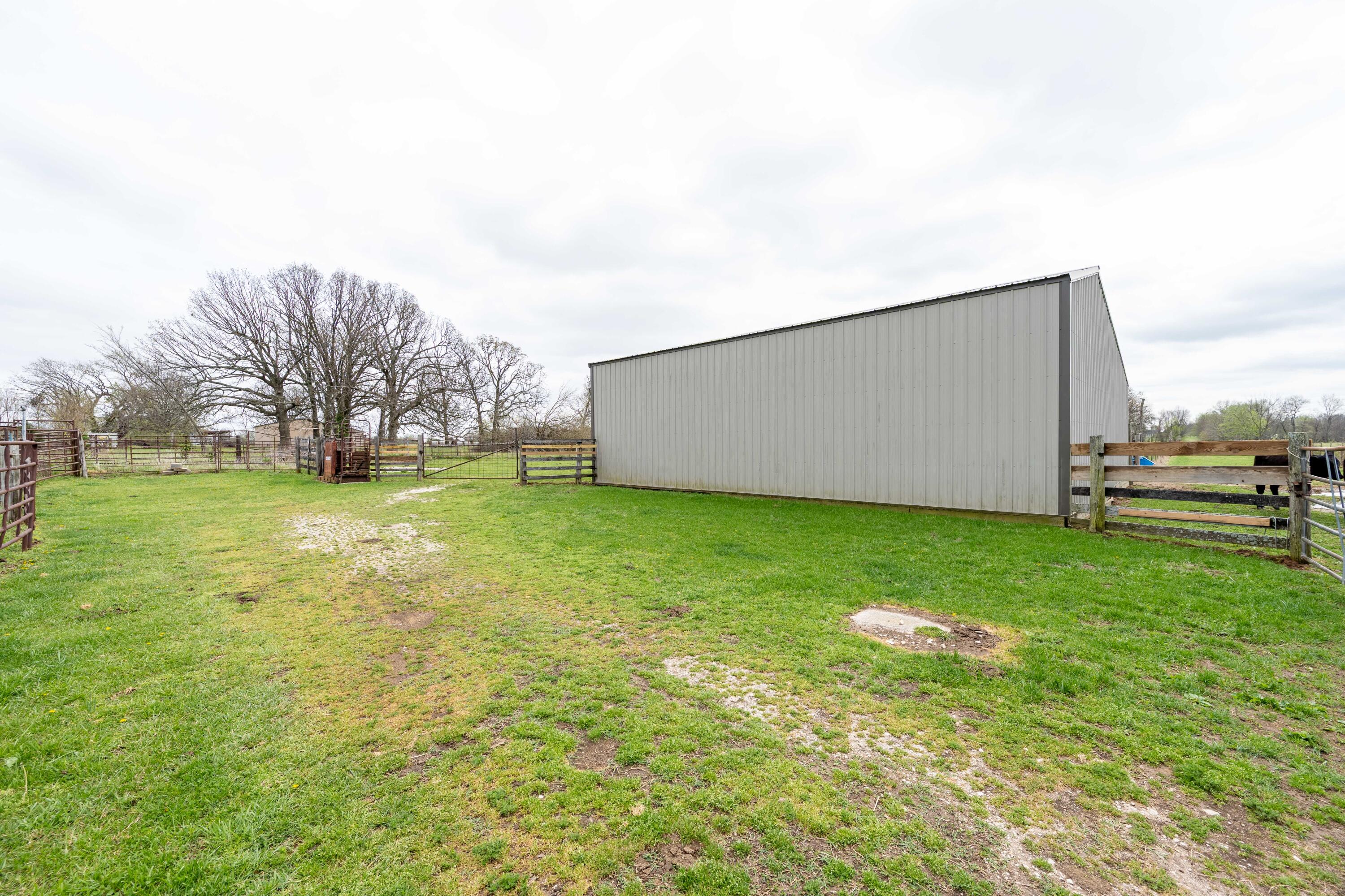 Photo 63 - Residential for sale – 7914 W Farm Road 124   Springfield, MO