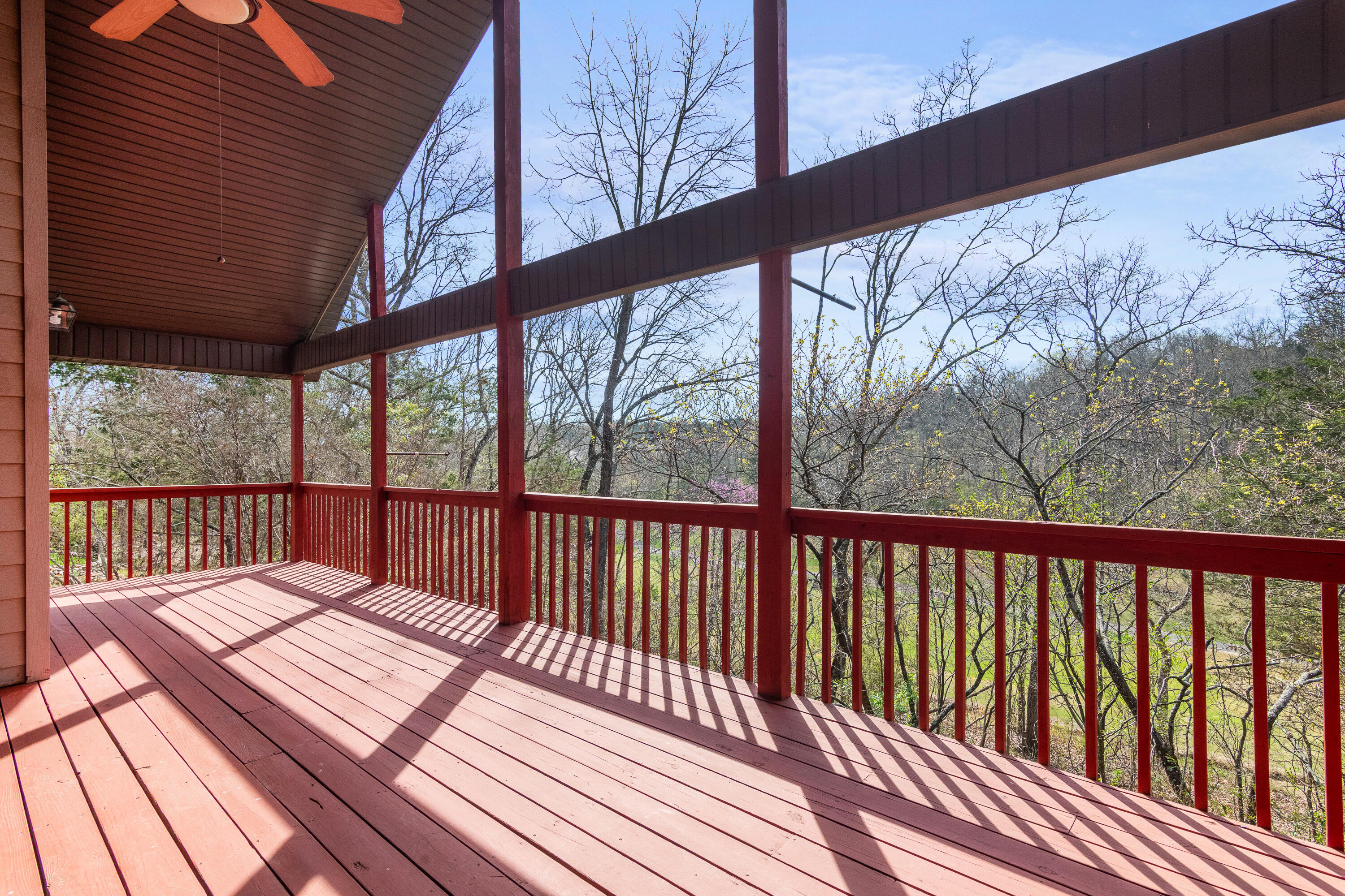 Photo 8 - Residential for sale – 917  Silver Bluff Circle  Branson West, MO