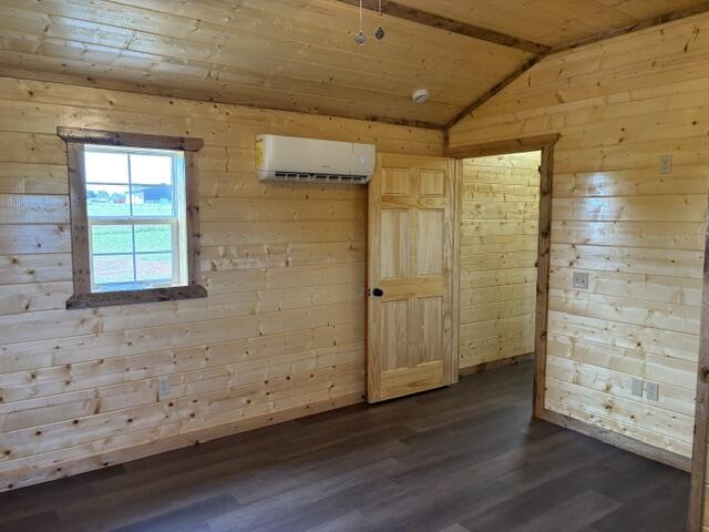 Photo 13 - Residential for sale – 20012  Lawrence 2175   Aurora, MO