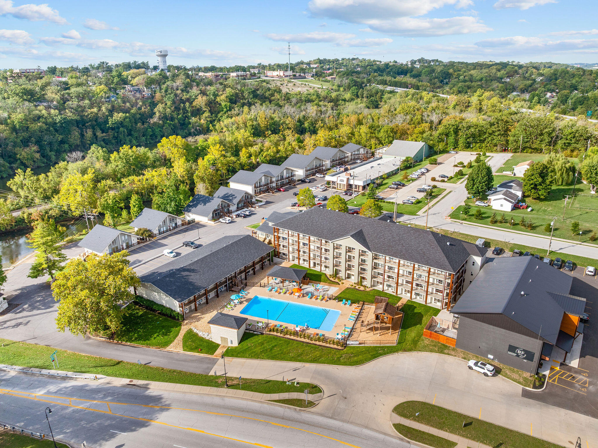 Photo 23 - Residential for sale – 403  Veterans Boulevard  Branson, MO
