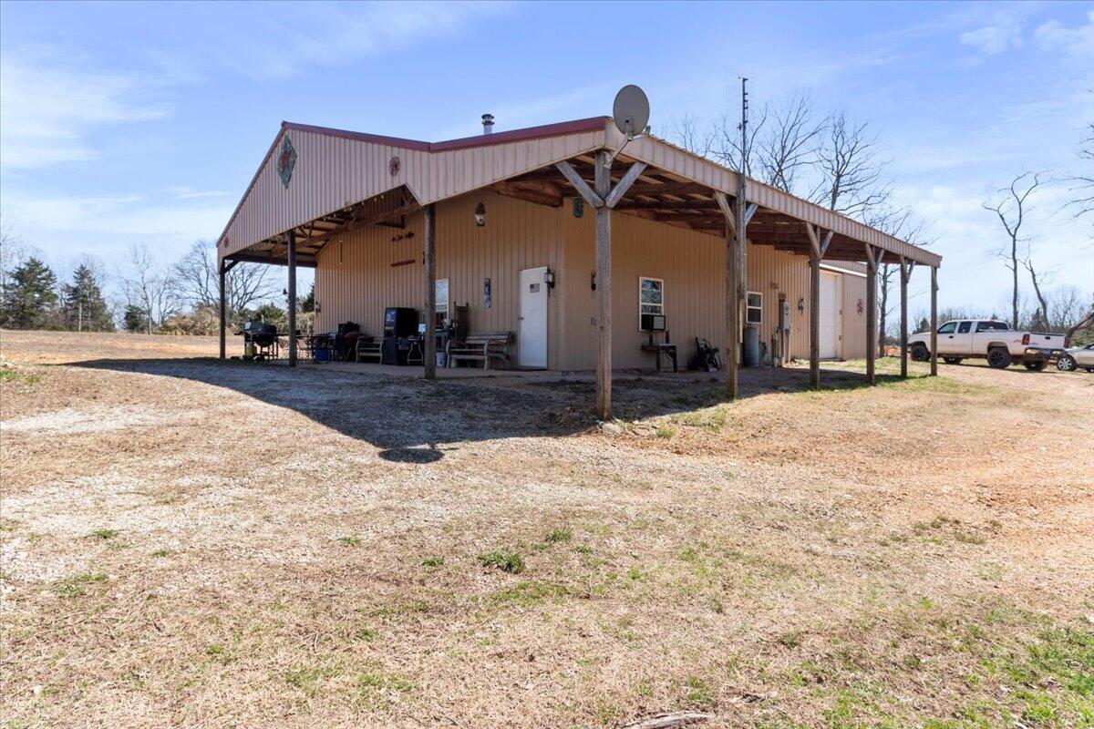 Photo 2 - Farm for sale – 2480  County Road  Wasola, MO