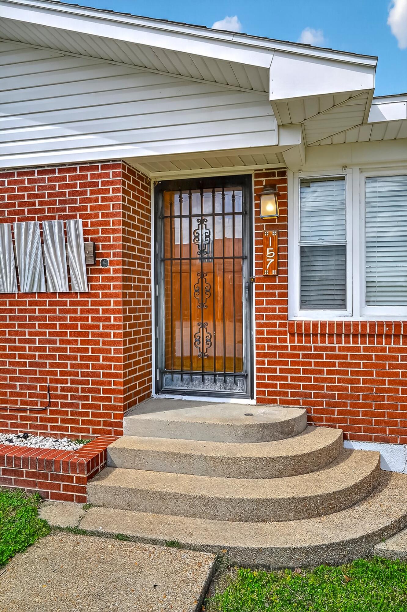 Photo 4 - Residential for sale – 157  Spring Street  Forsyth, MO