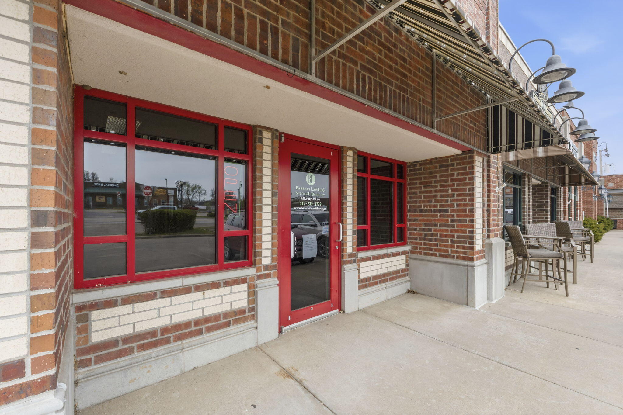 Photo 5 - Commercial Sale for sale – 1  Public Square  Stockton, MO