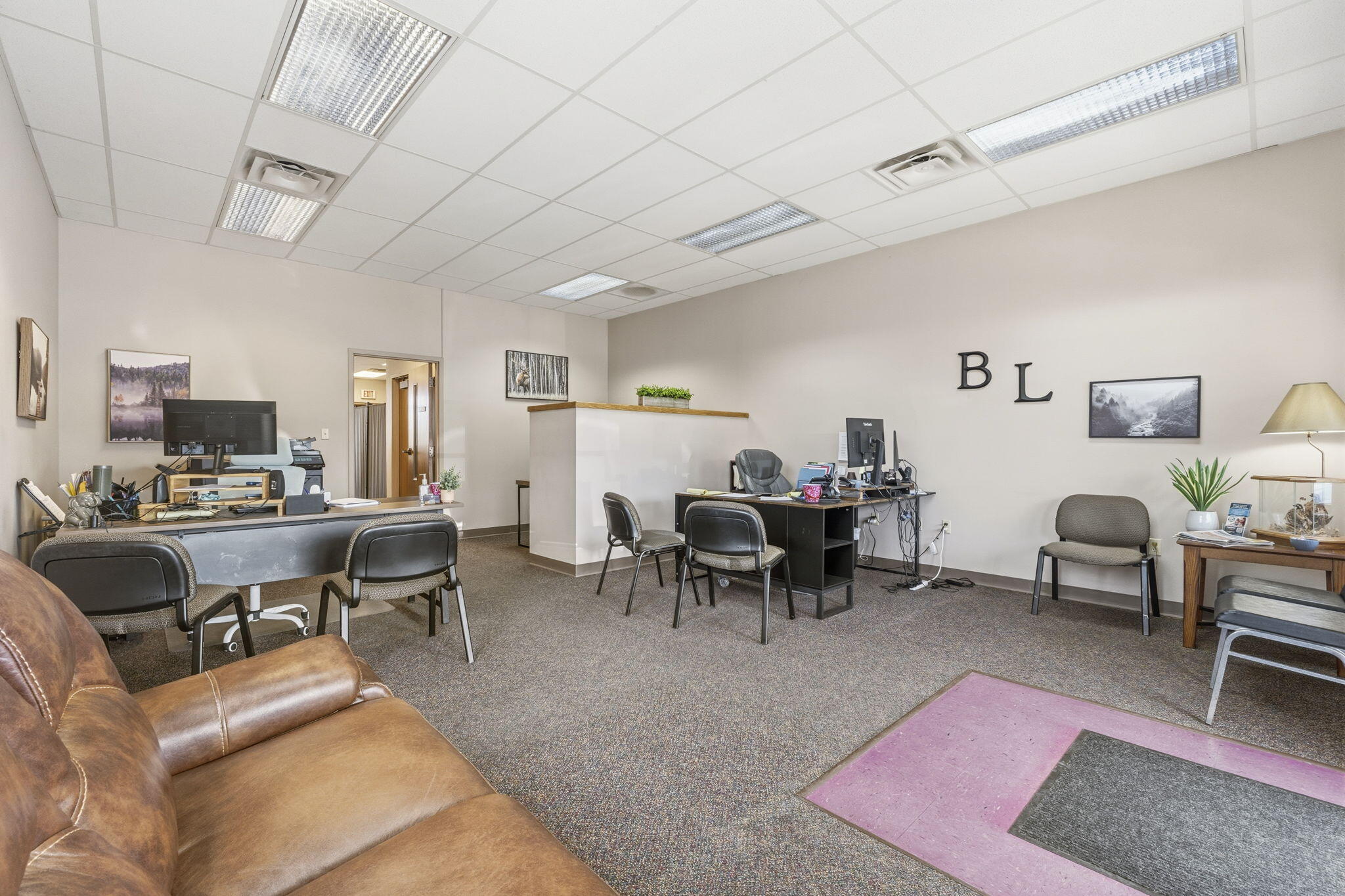 Photo 7 - Commercial Sale for sale – 1  Public Square  Stockton, MO