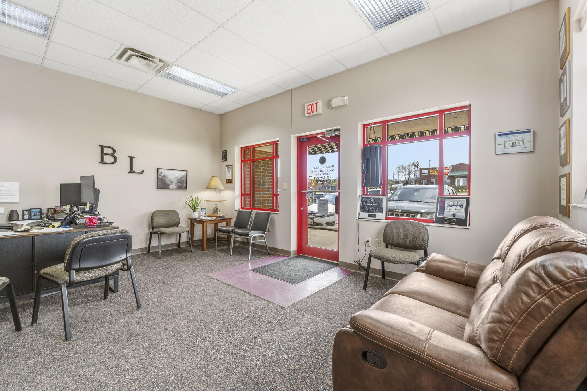 Photo 8 - Commercial Sale for sale – 1  Public Square  Stockton, MO