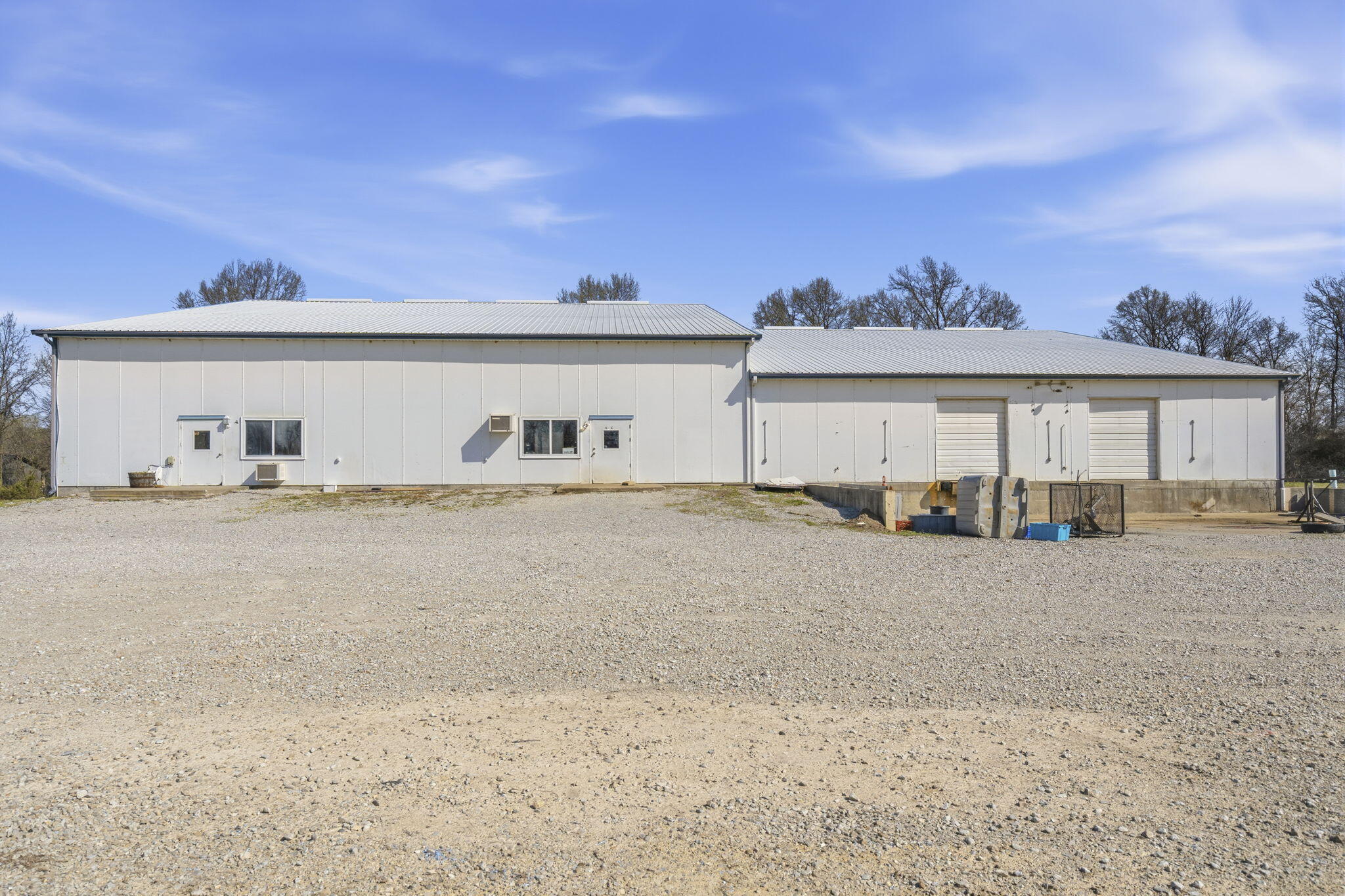 Photo 4 - Commercial Sale for sale – 306 SE Highway Aa   Clinton, MO