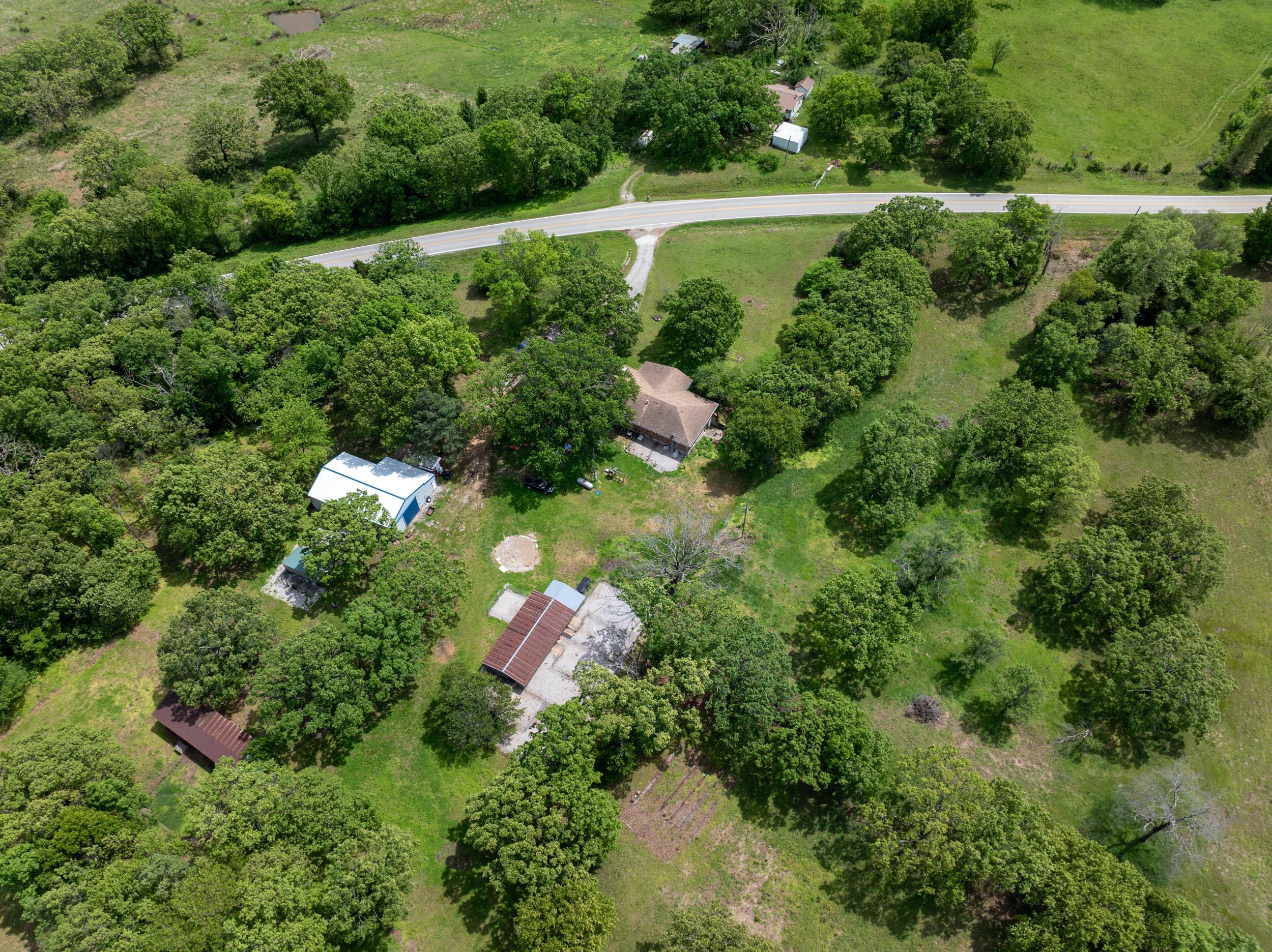 Photo 23 - Residential for sale – 9155 SW Highway 82   El Dorado Springs, MO