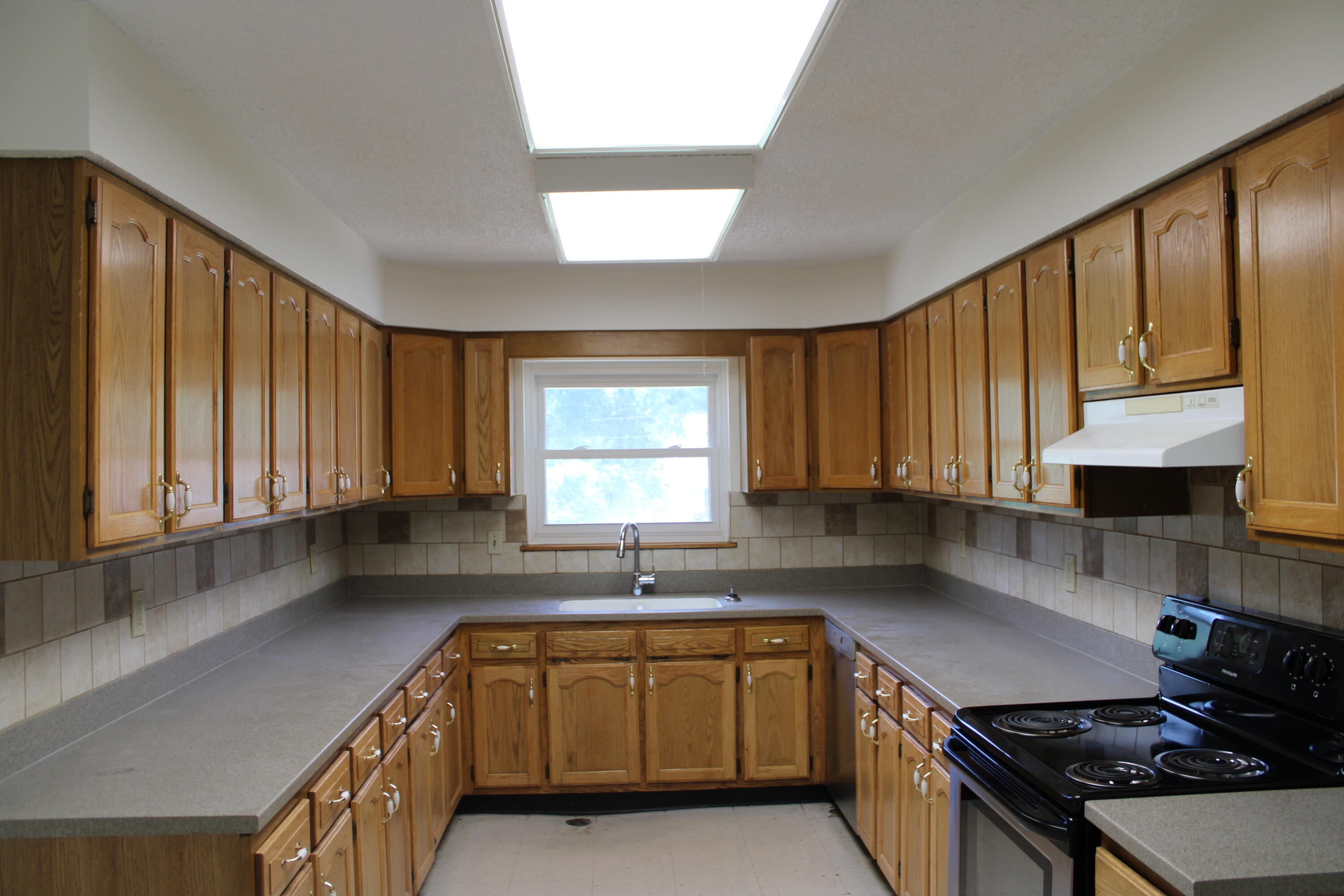 Photo 7 - Residential for sale – 3110 S Lakeside Avenue  Springfield, MO